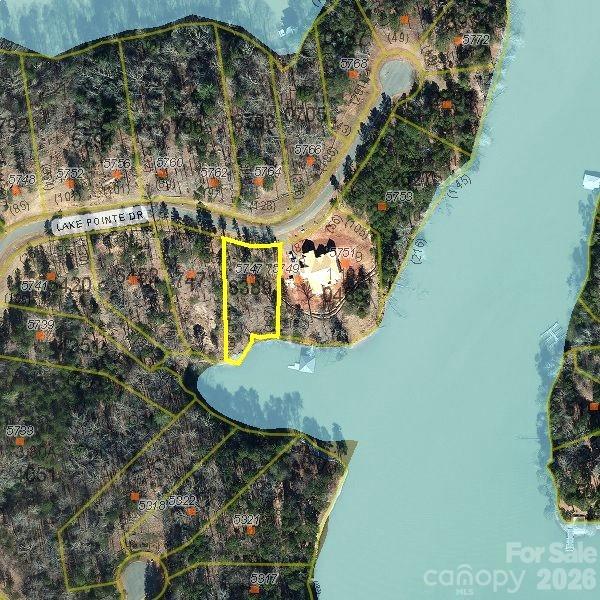 5747 Lake Pointe Drive Property Photo 6