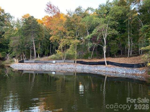 5747 Lake Pointe Drive Property Photo 8