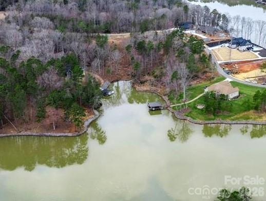 5747 Lake Pointe Drive Property Photo 10