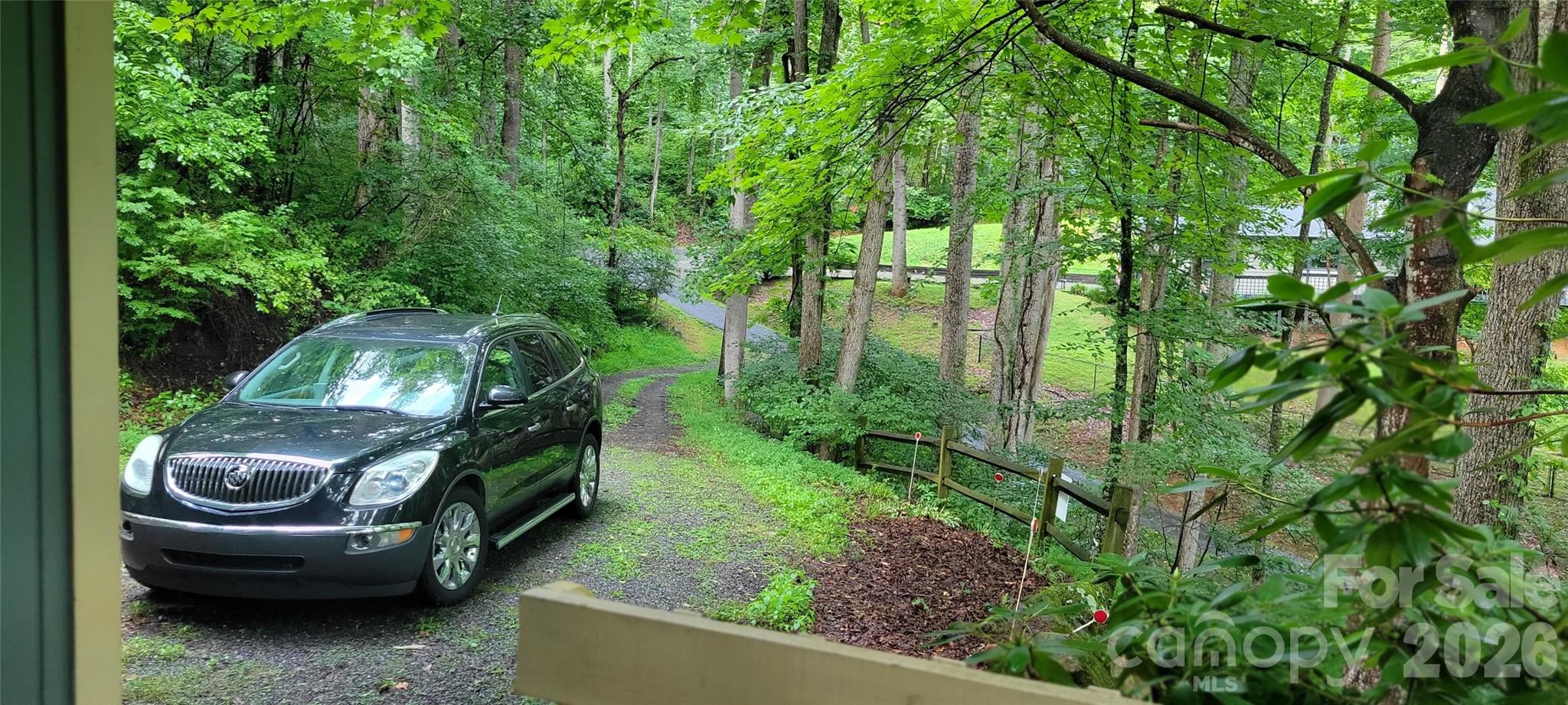 445 Allison Drive Property Photo 4