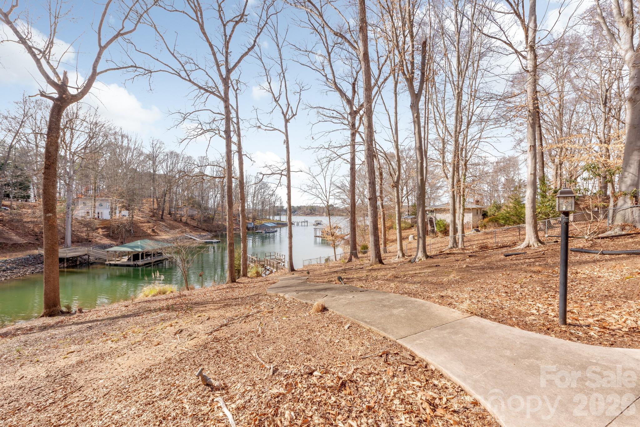 151 Bridlewood Drive Property Photo 5