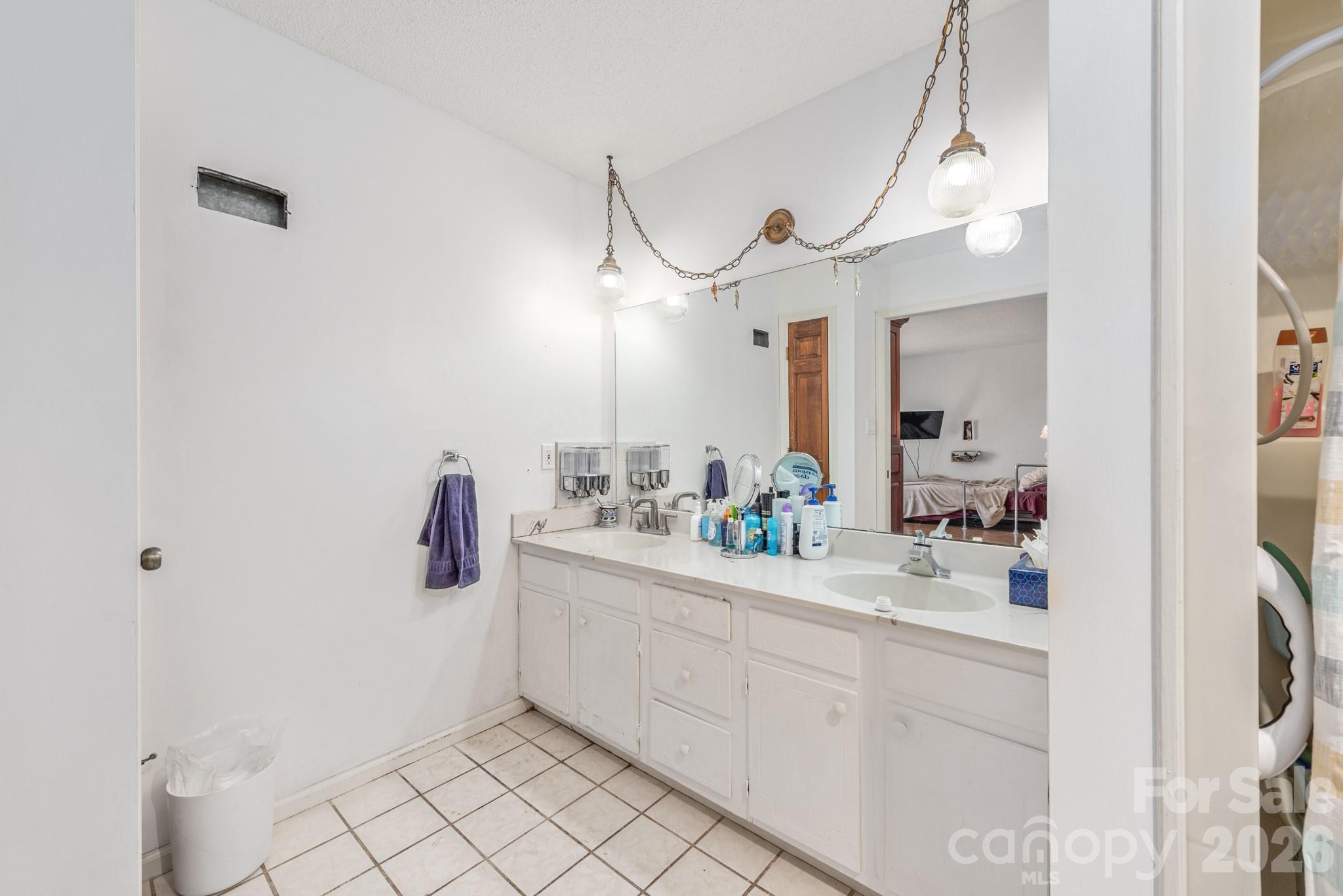 151 Bridlewood Drive Property Photo 25