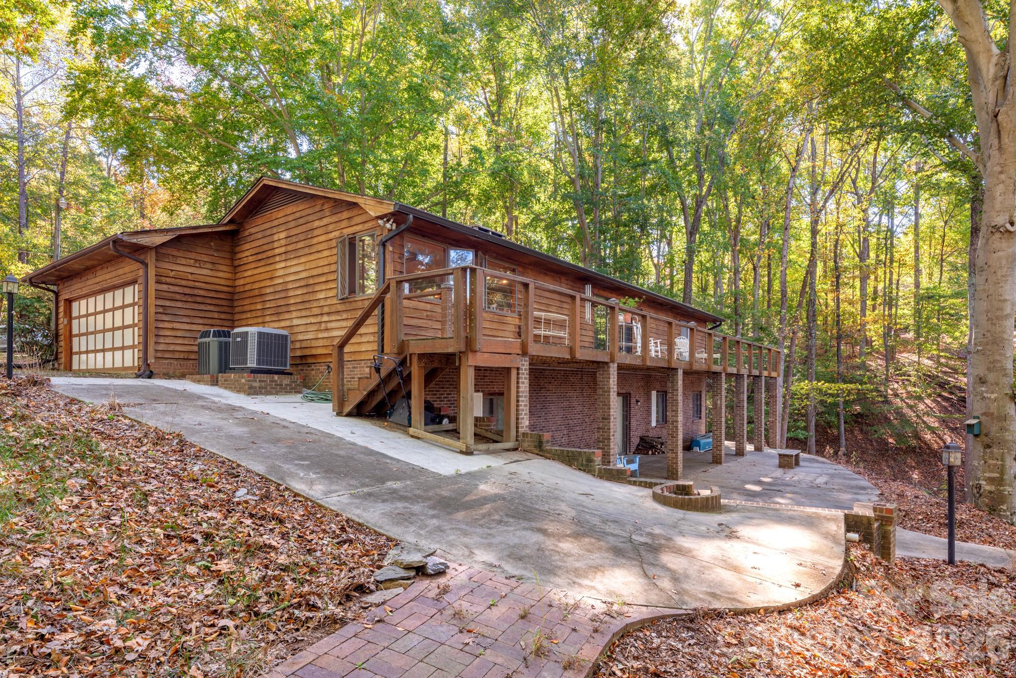 151 Bridlewood Drive Property Photo 42