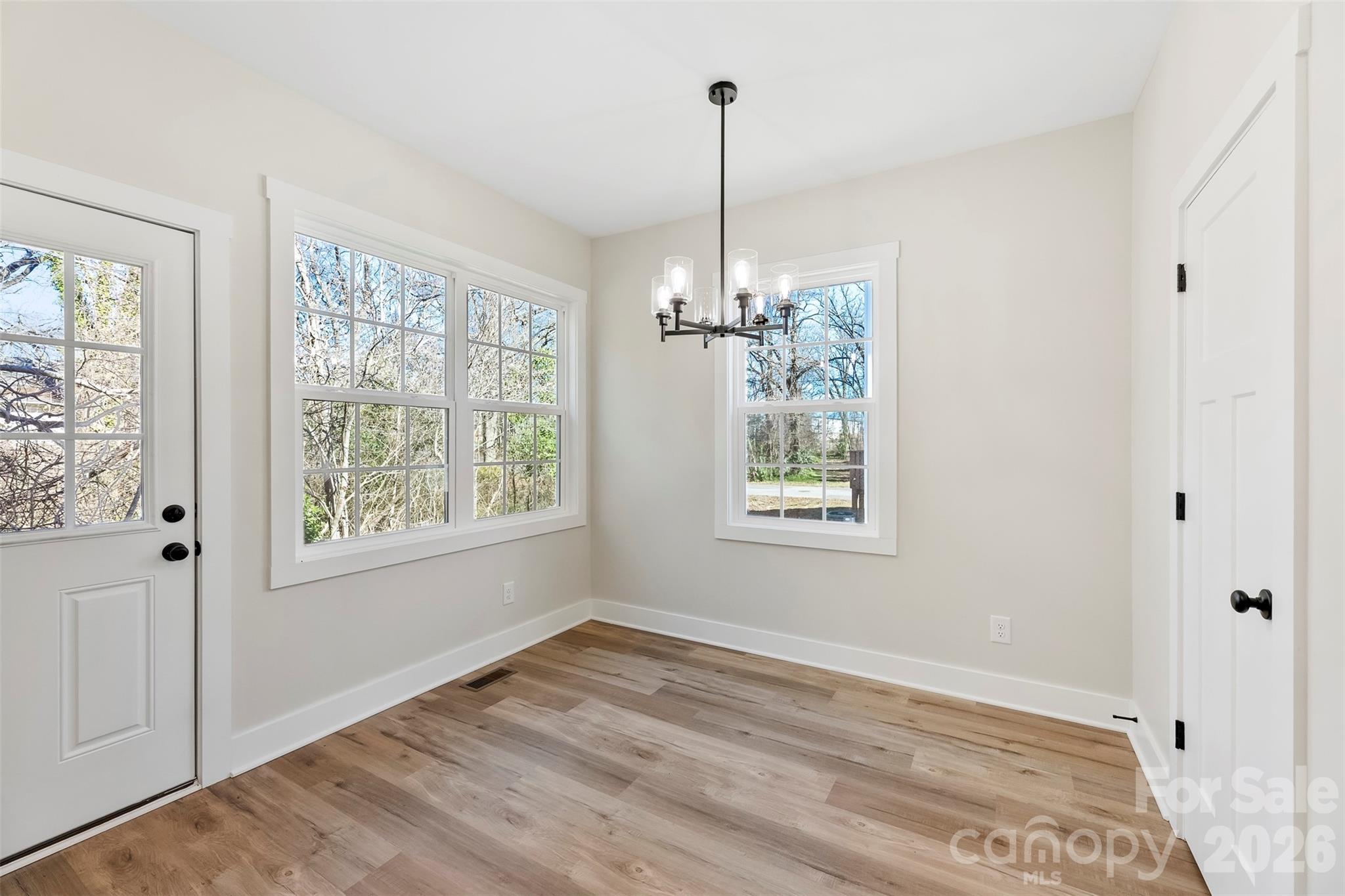205 Putnam Street Property Photo 11