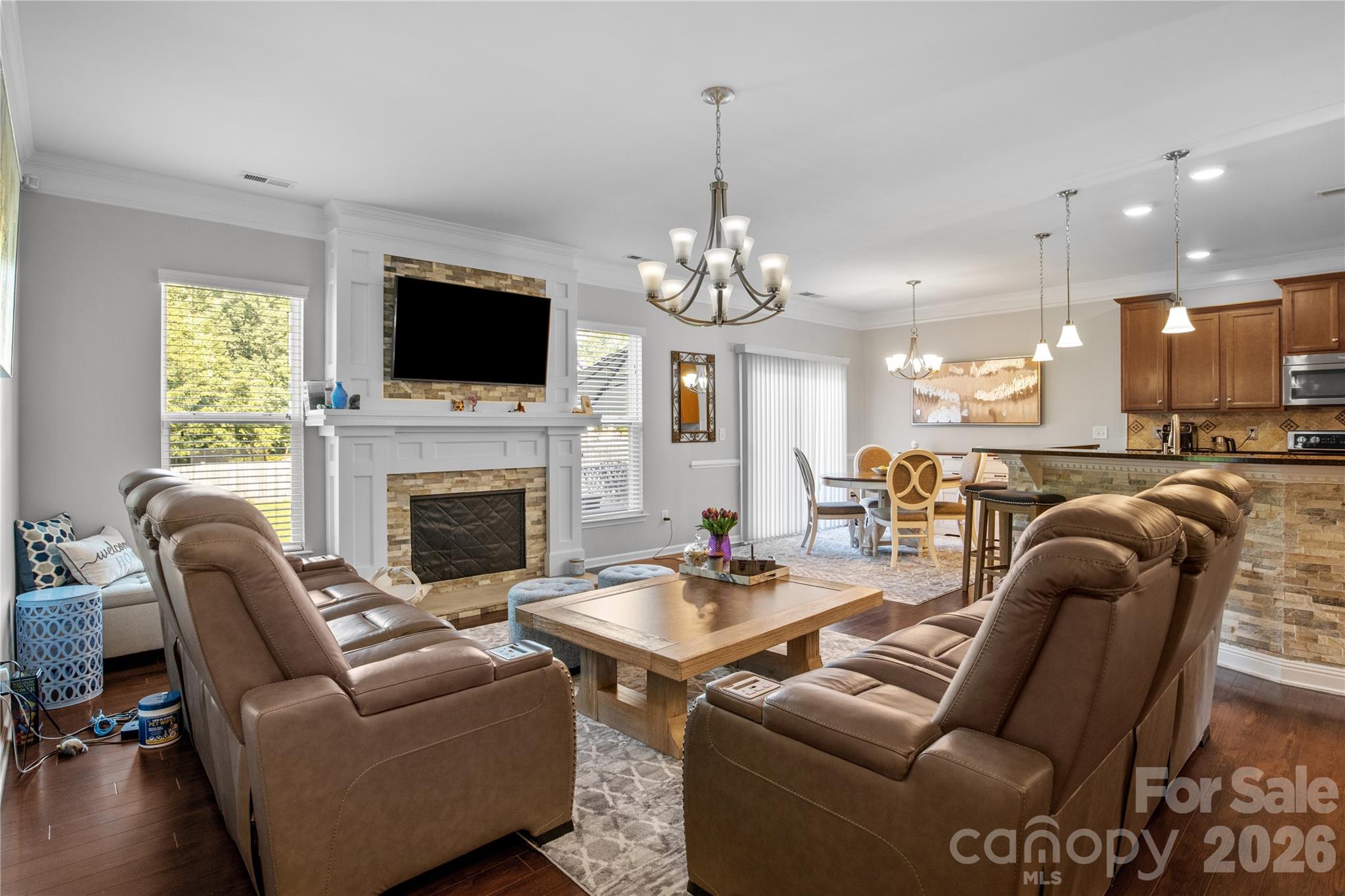 10621 Shanon Darby Lane Property Photo 6