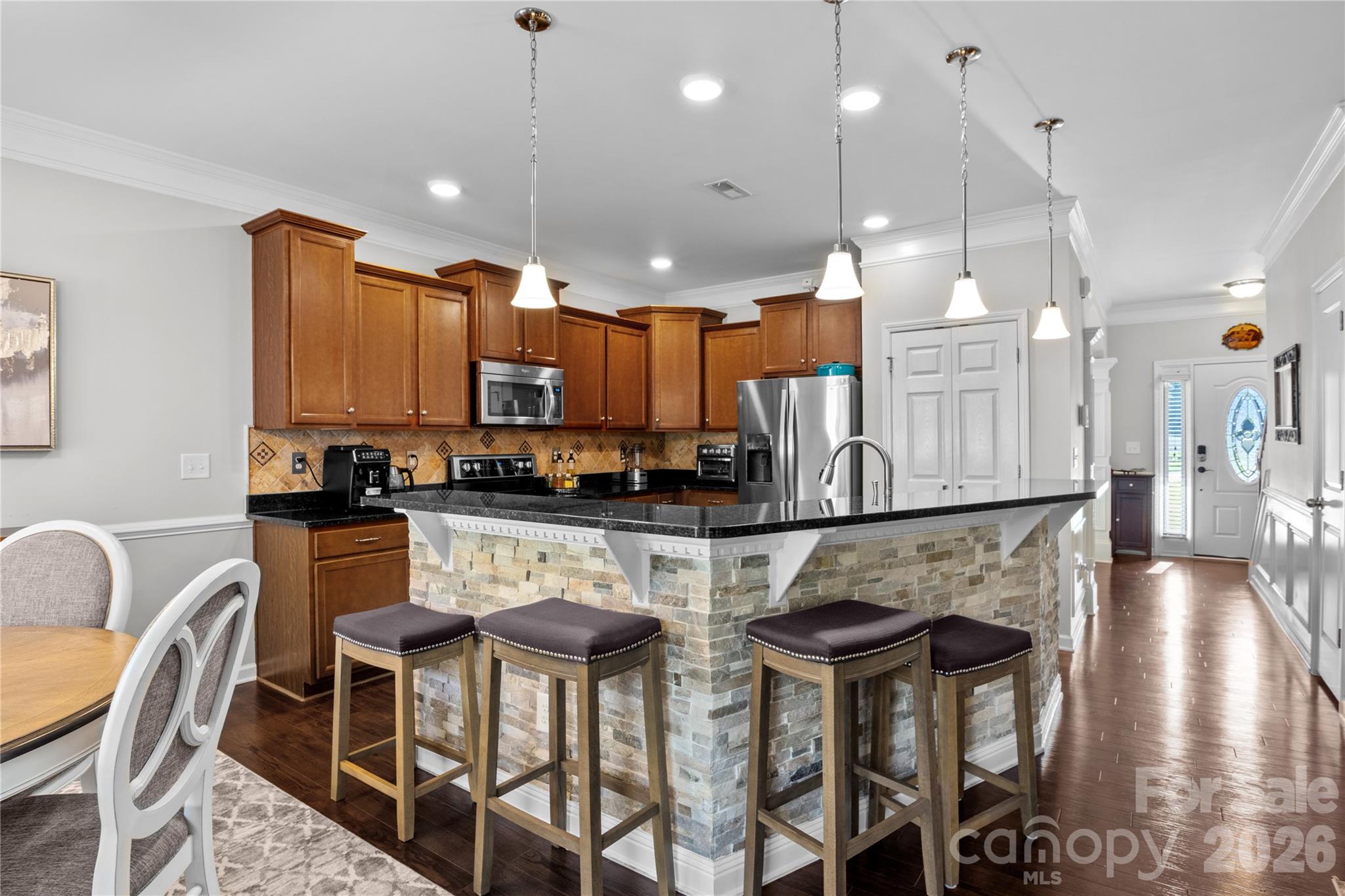 10621 Shanon Darby Lane Property Photo 8