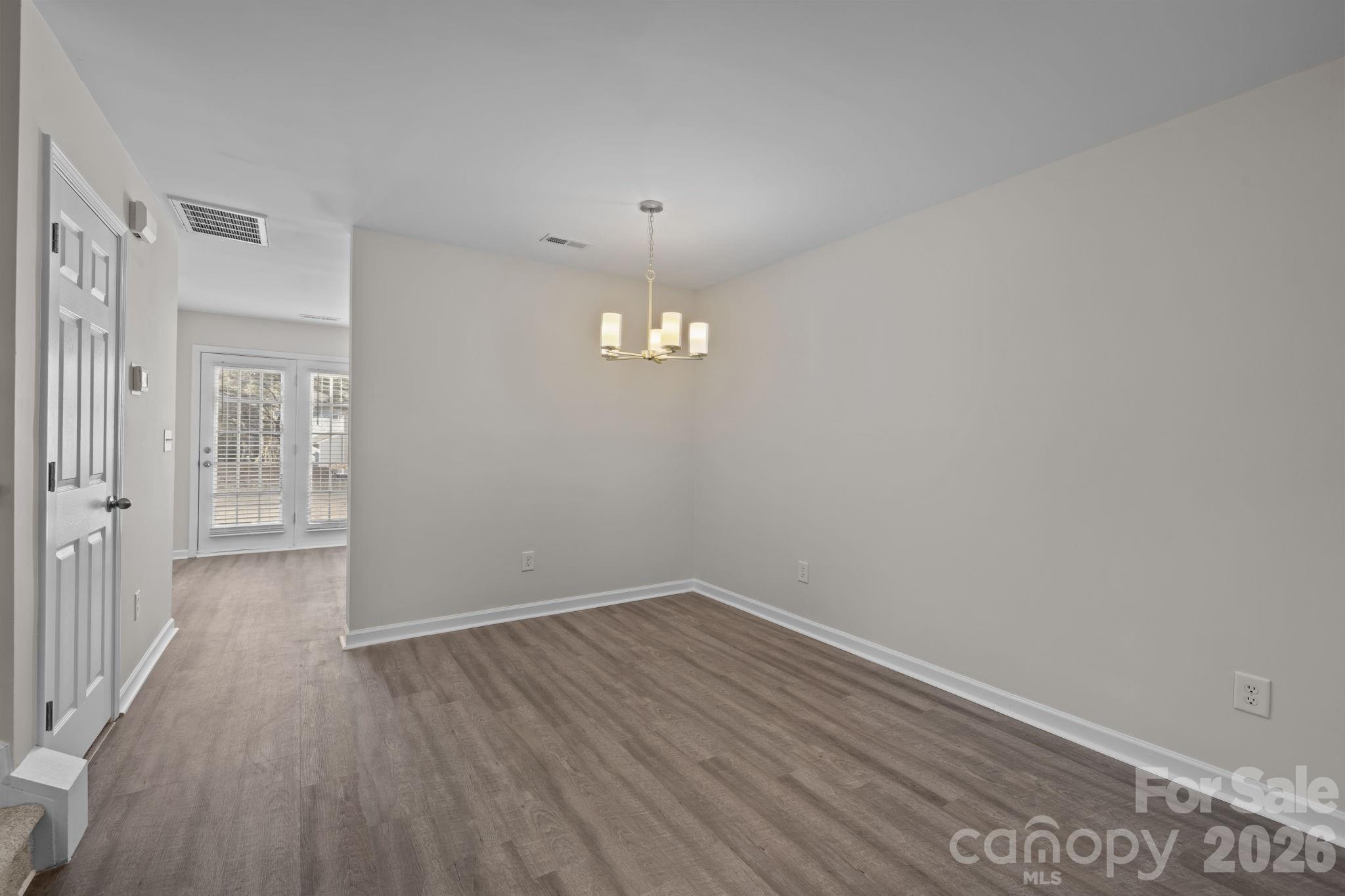 209 Primrose Walk Property Photo 12
