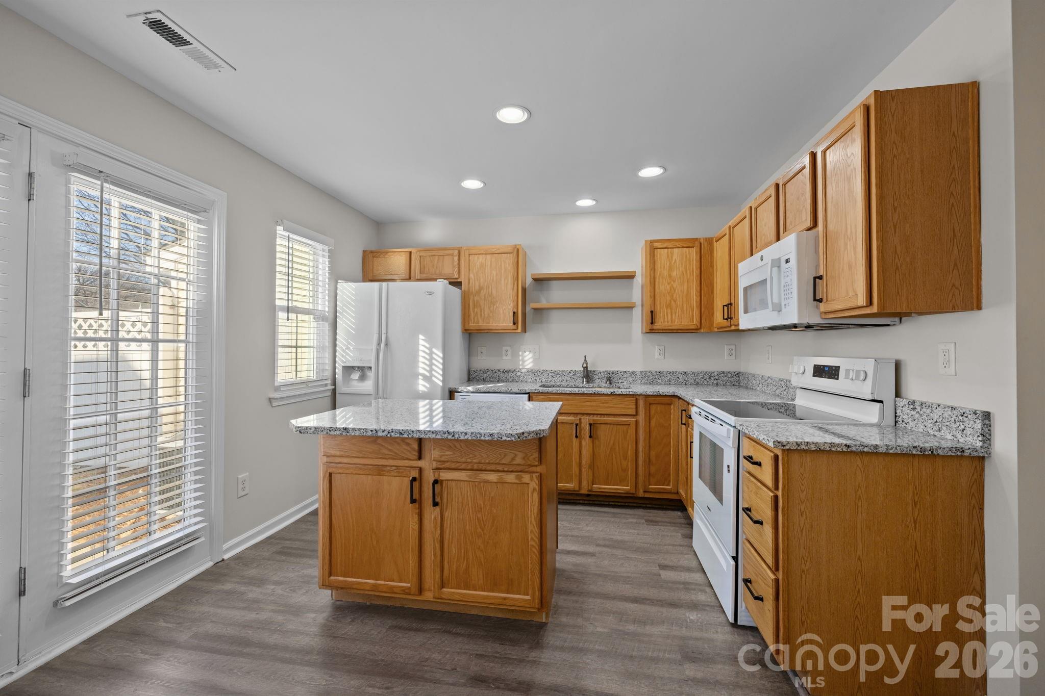 209 Primrose Walk Property Photo 16