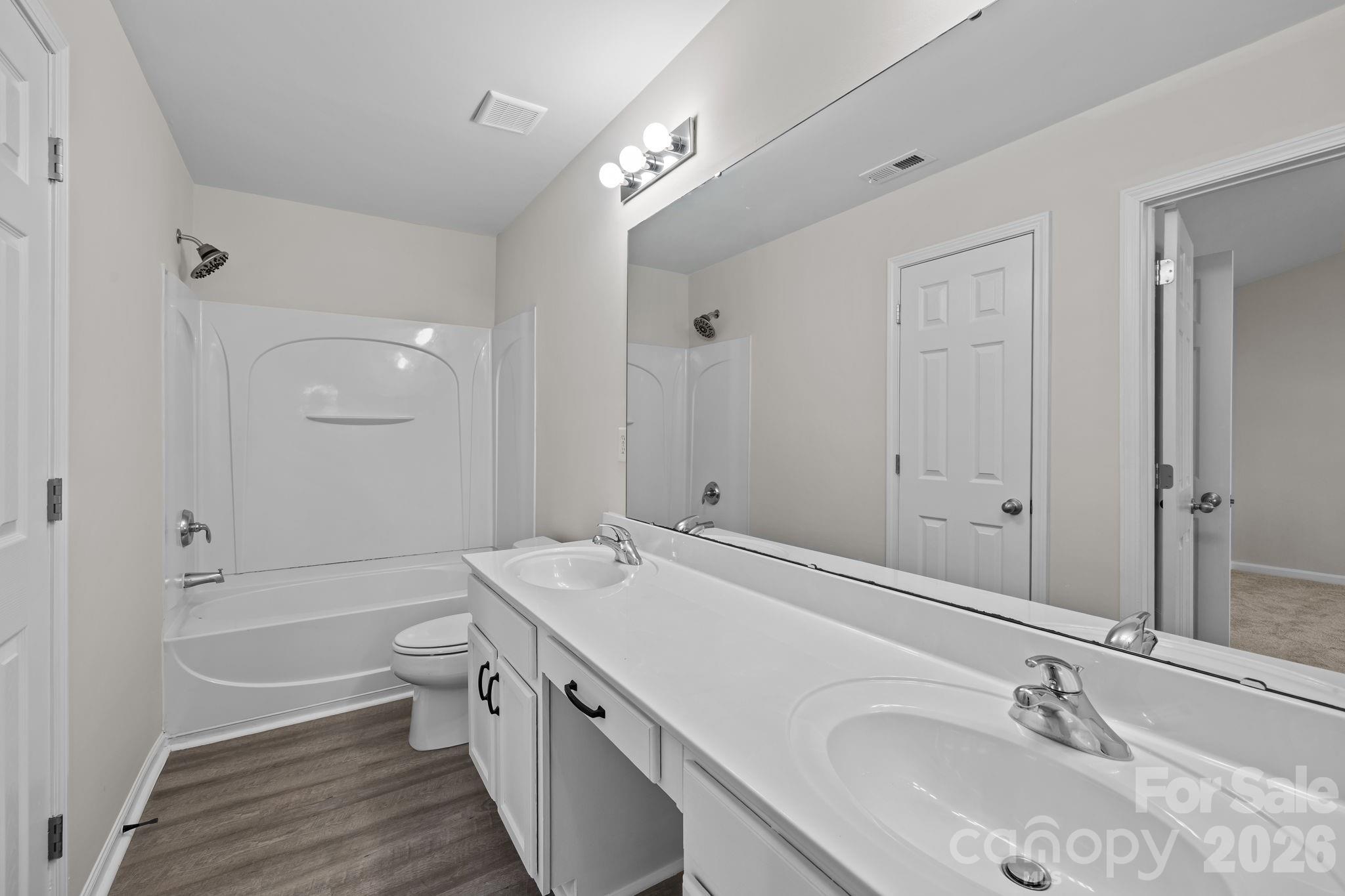 209 Primrose Walk Property Photo 22