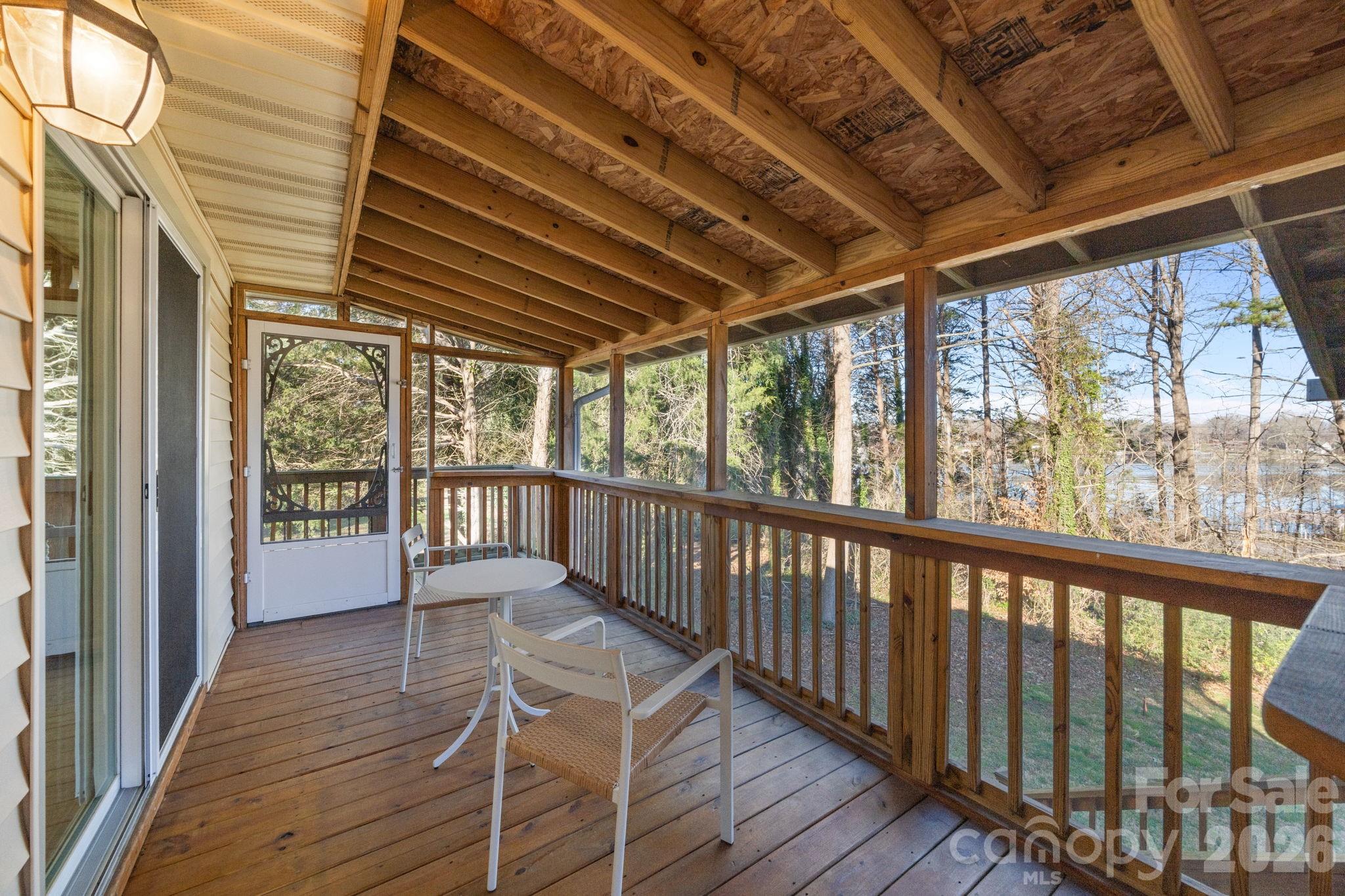 4278 Harbor Lane Property Photo 5