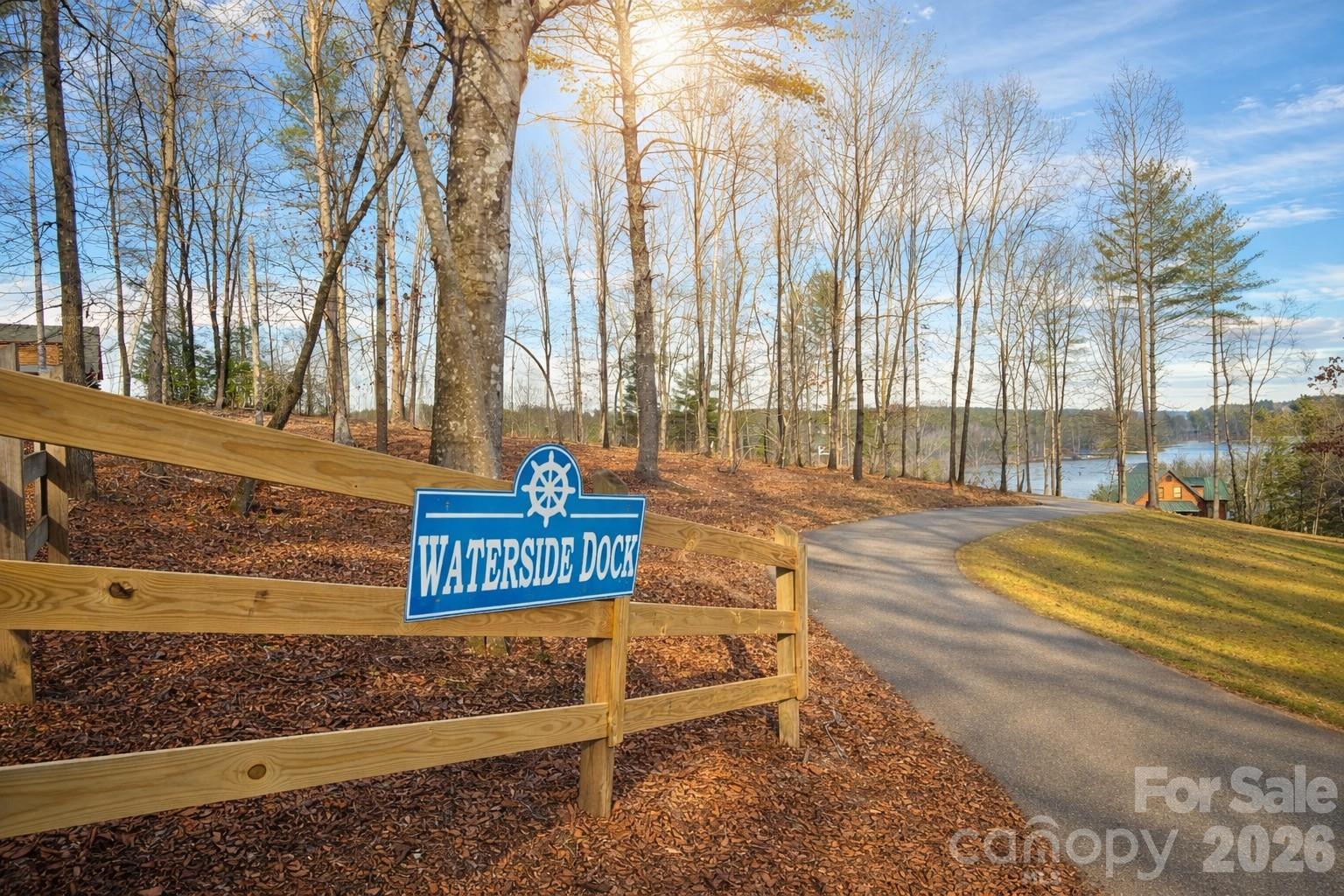 1144 Lakeside Way Property Photo 8