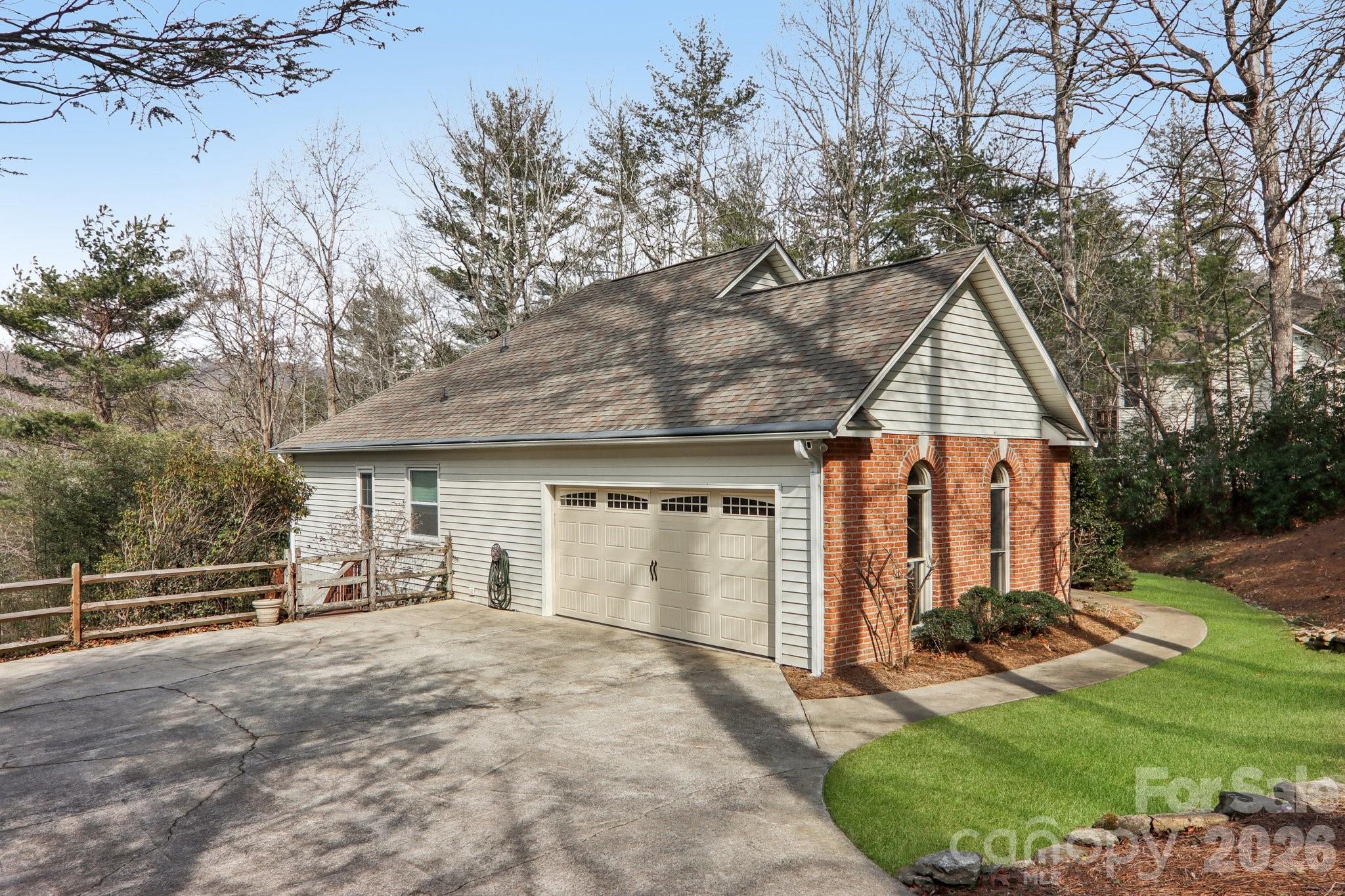 741 Zelda Court Property Photo 37