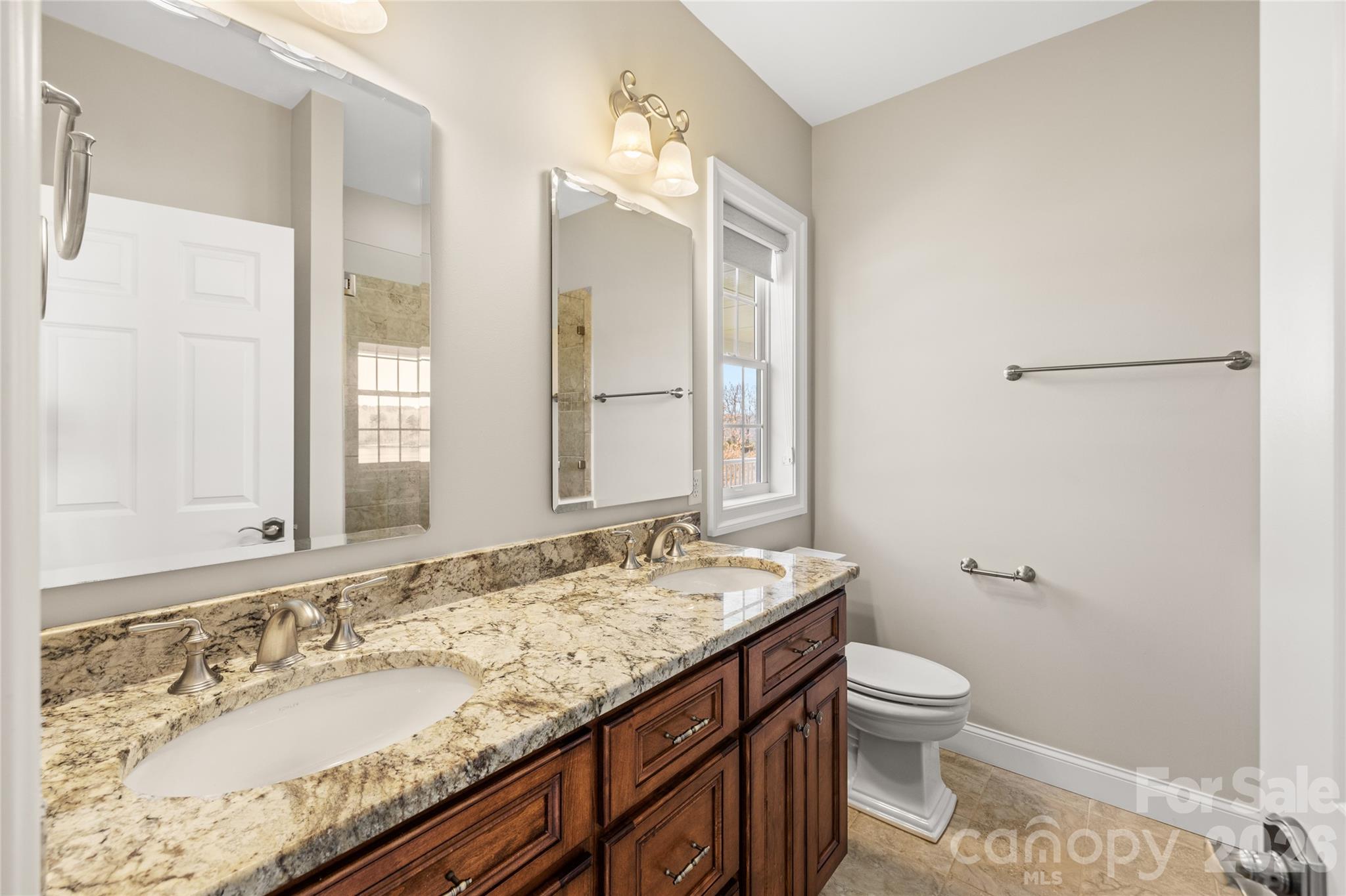 490 Mapleton Lane Property Photo 24