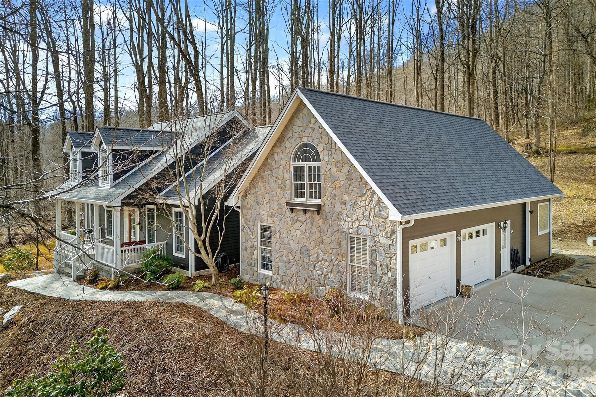 219 Catawba Drive Property Photo 3
