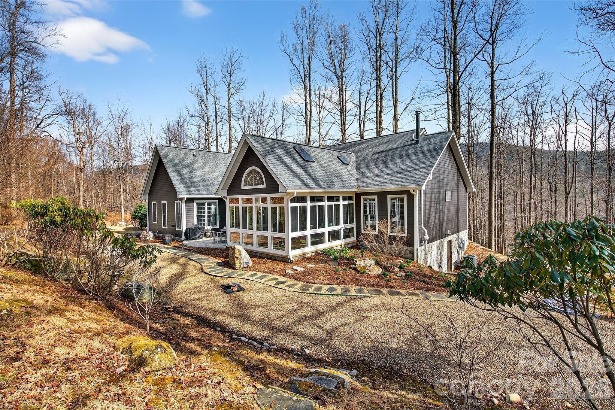 219 Catawba Drive Property Photo 4