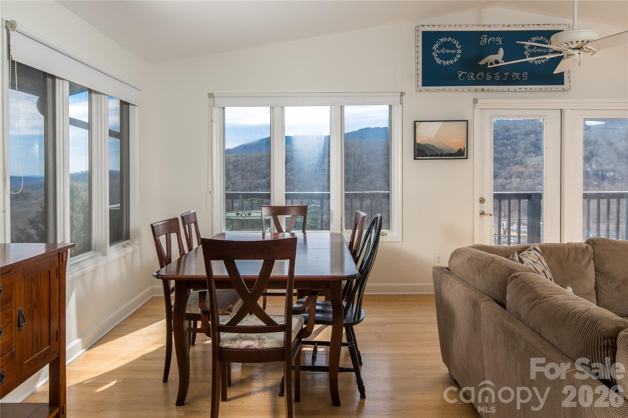 1628 Skyland Drive Property Photo 13