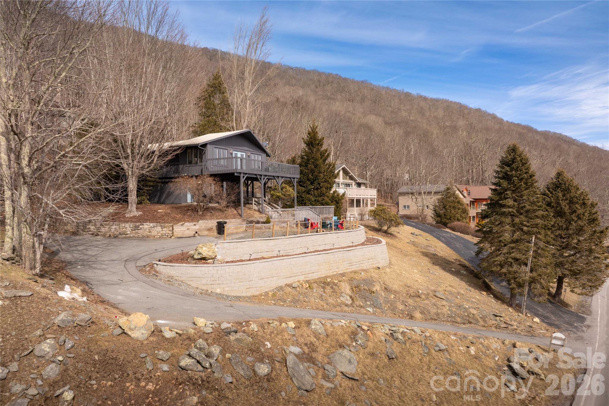 1628 Skyland Drive Property Photo 46