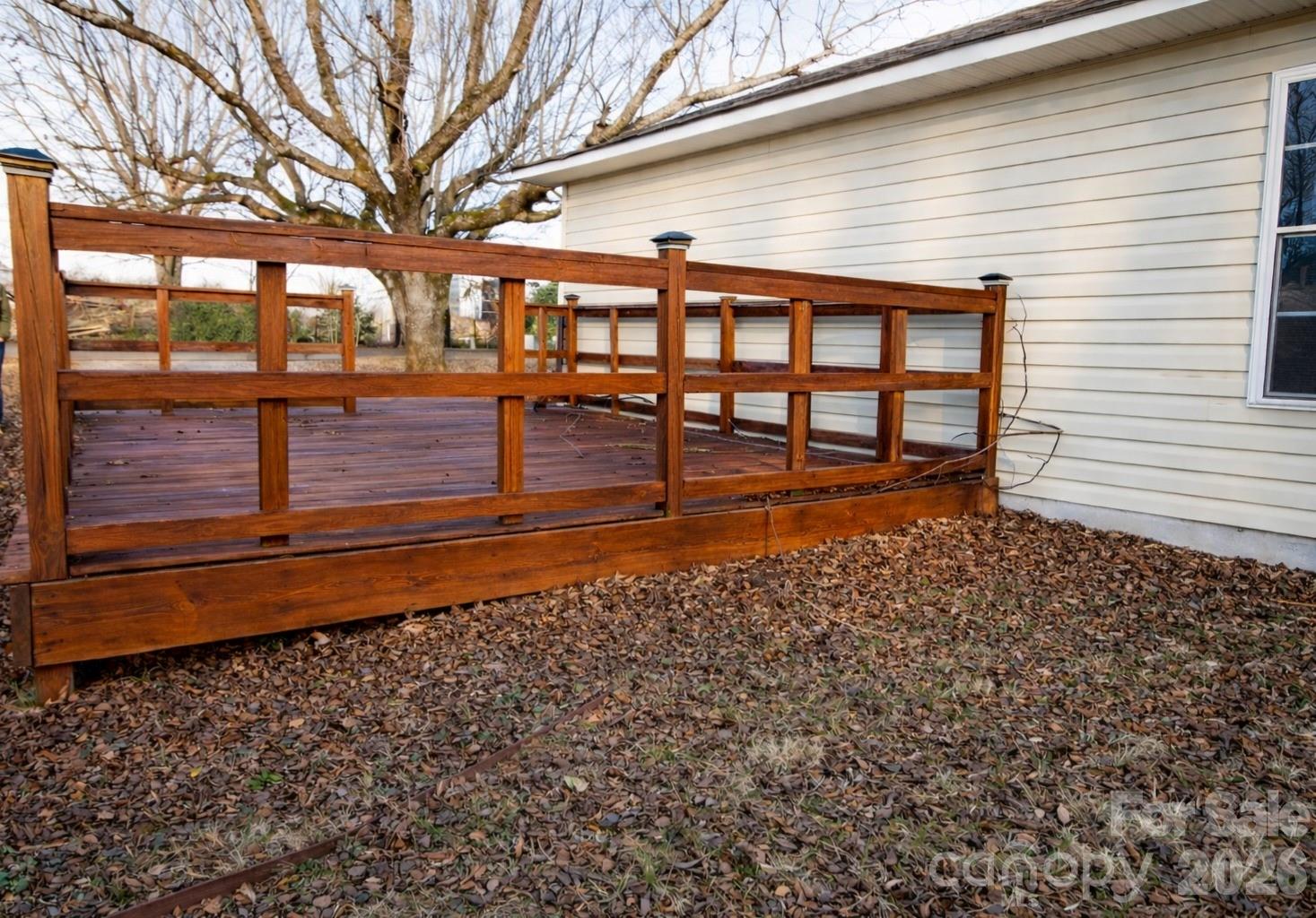 211 Webb Farm Road Property Photo 5