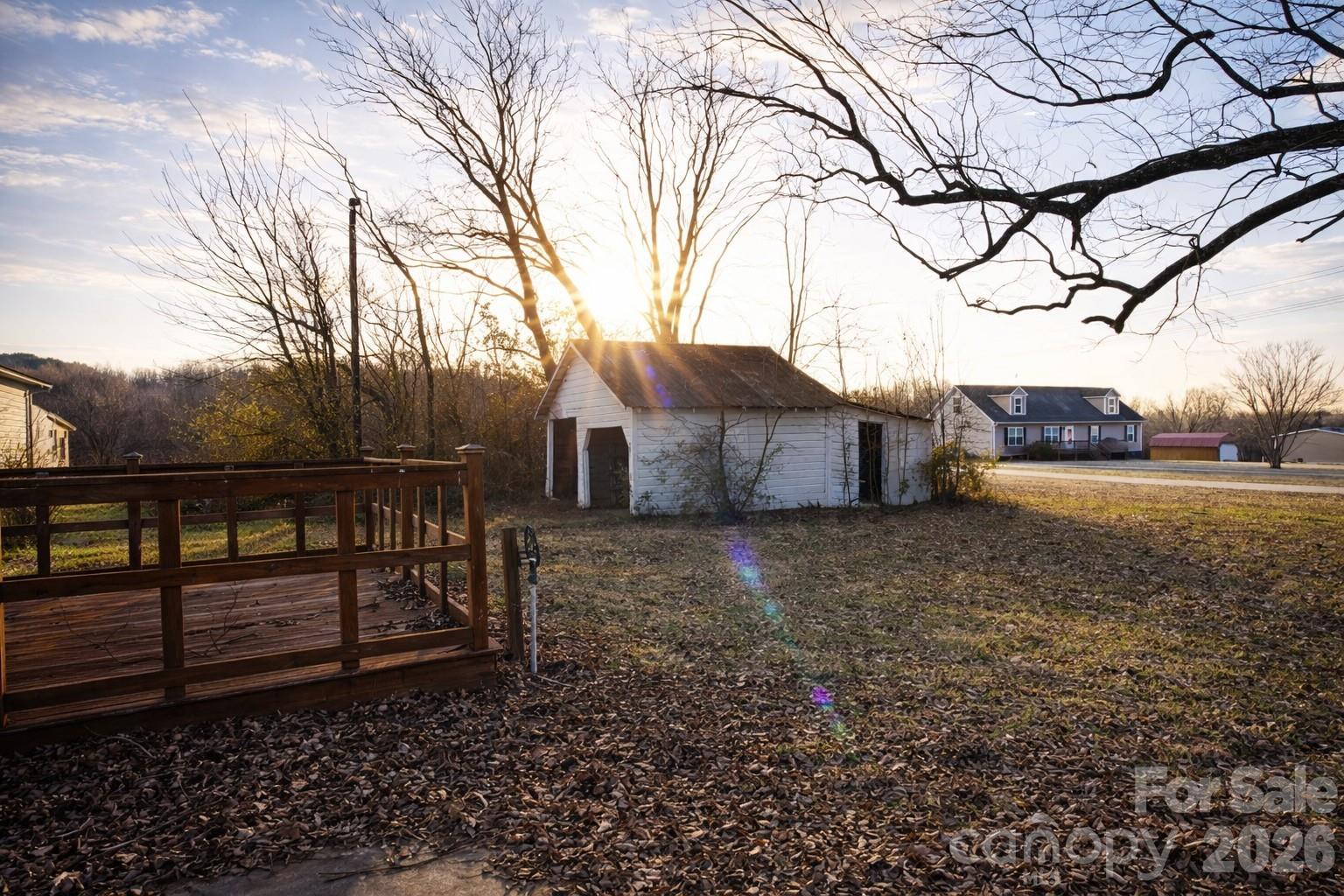 211 Webb Farm Road Property Photo 10