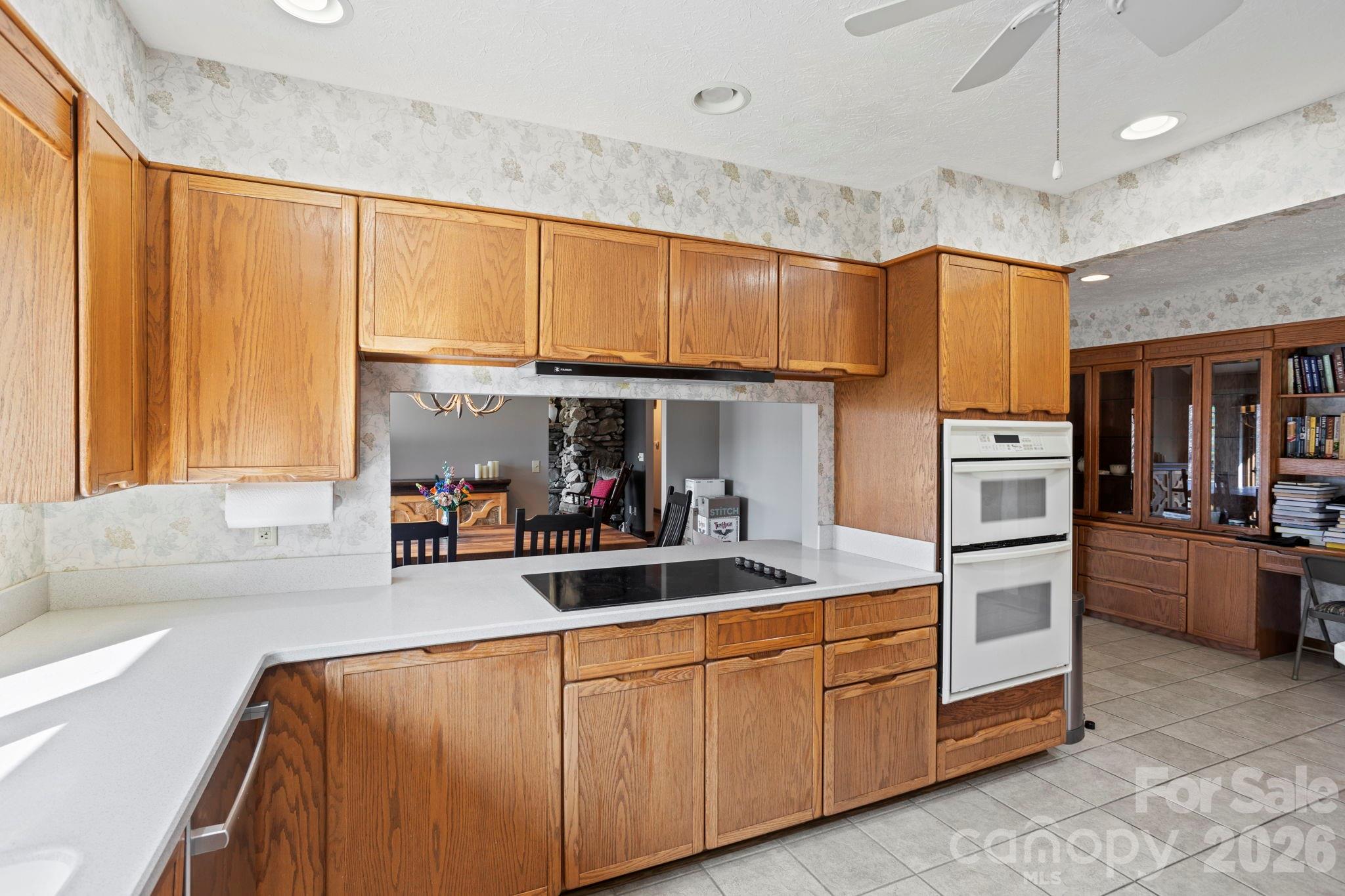 404 W Browning Road Property Photo 13