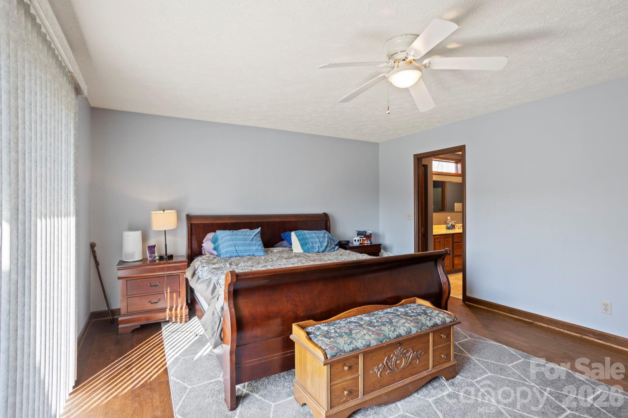 404 W Browning Road Property Photo 17