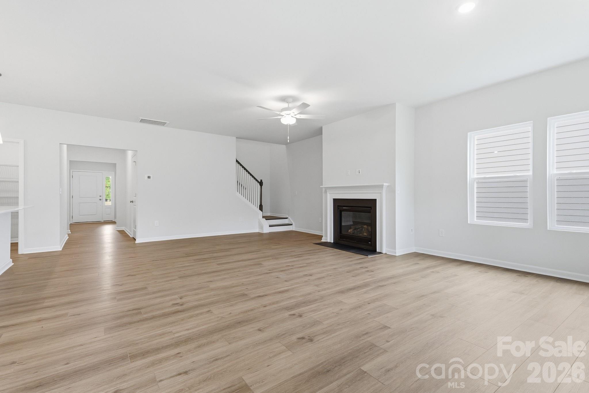 204 Rodeo Drive 26 Property Photo 11