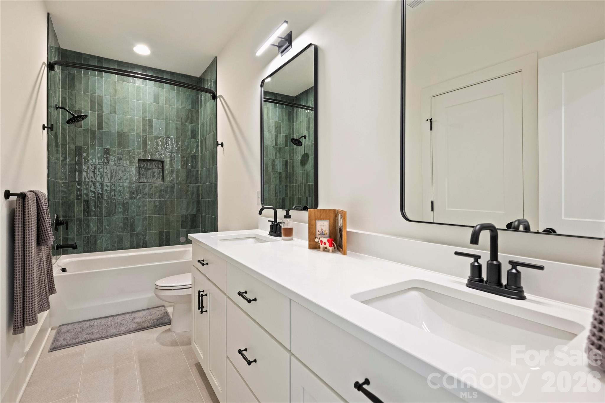 1521 Reflection Pointe Boulevard Property Photo 27