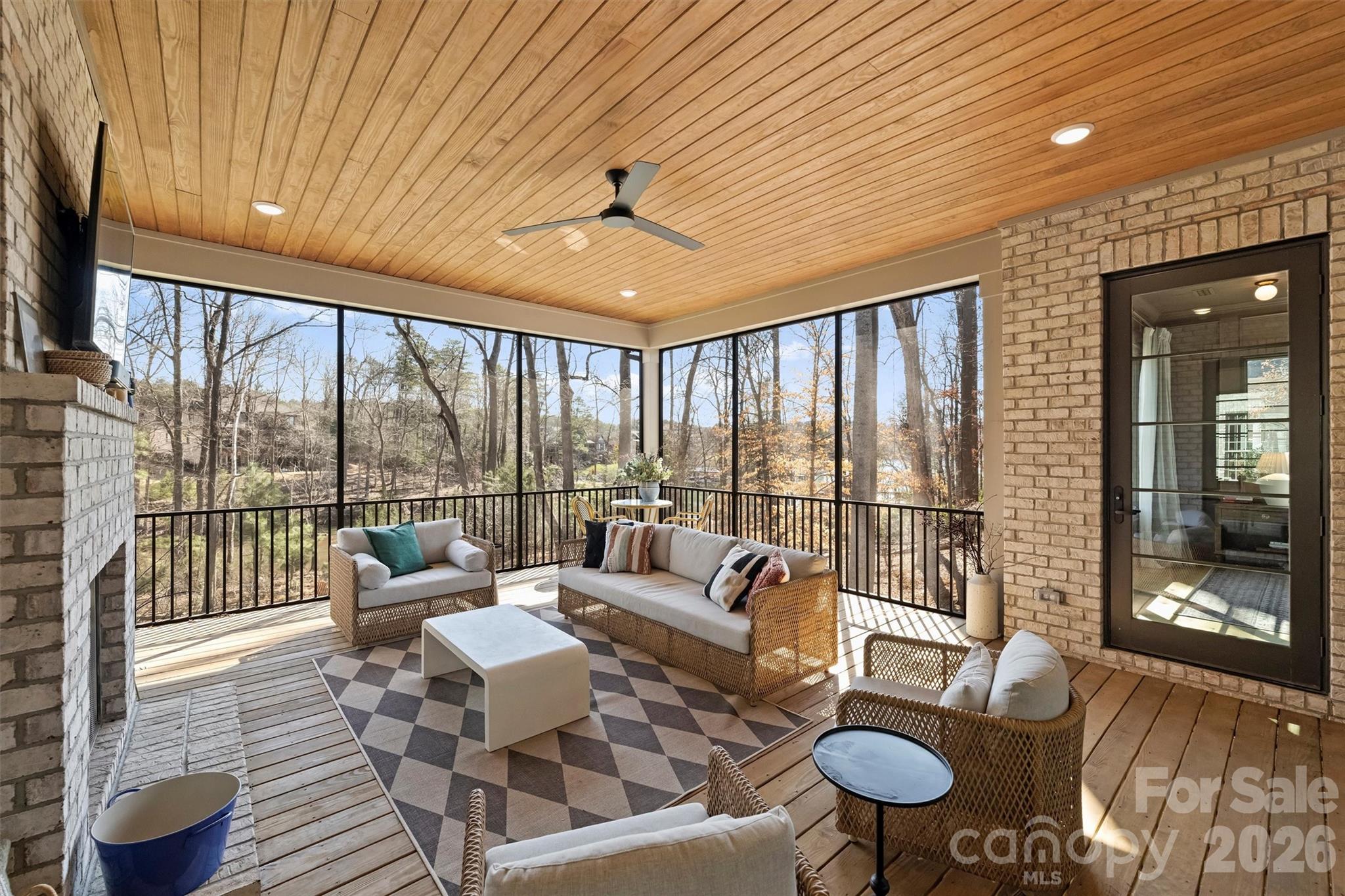 1521 Reflection Pointe Boulevard Property Photo 40