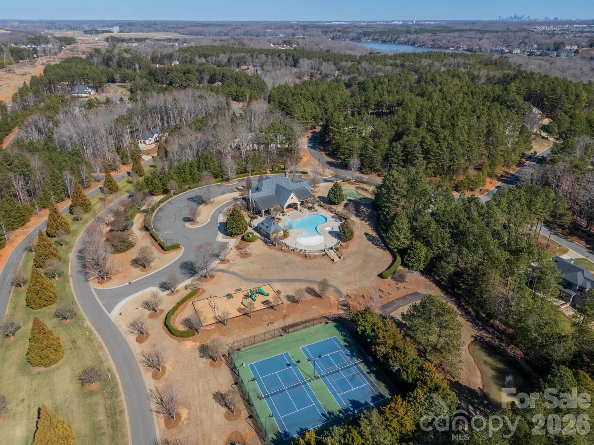 1521 Reflection Pointe Boulevard Property Photo 48