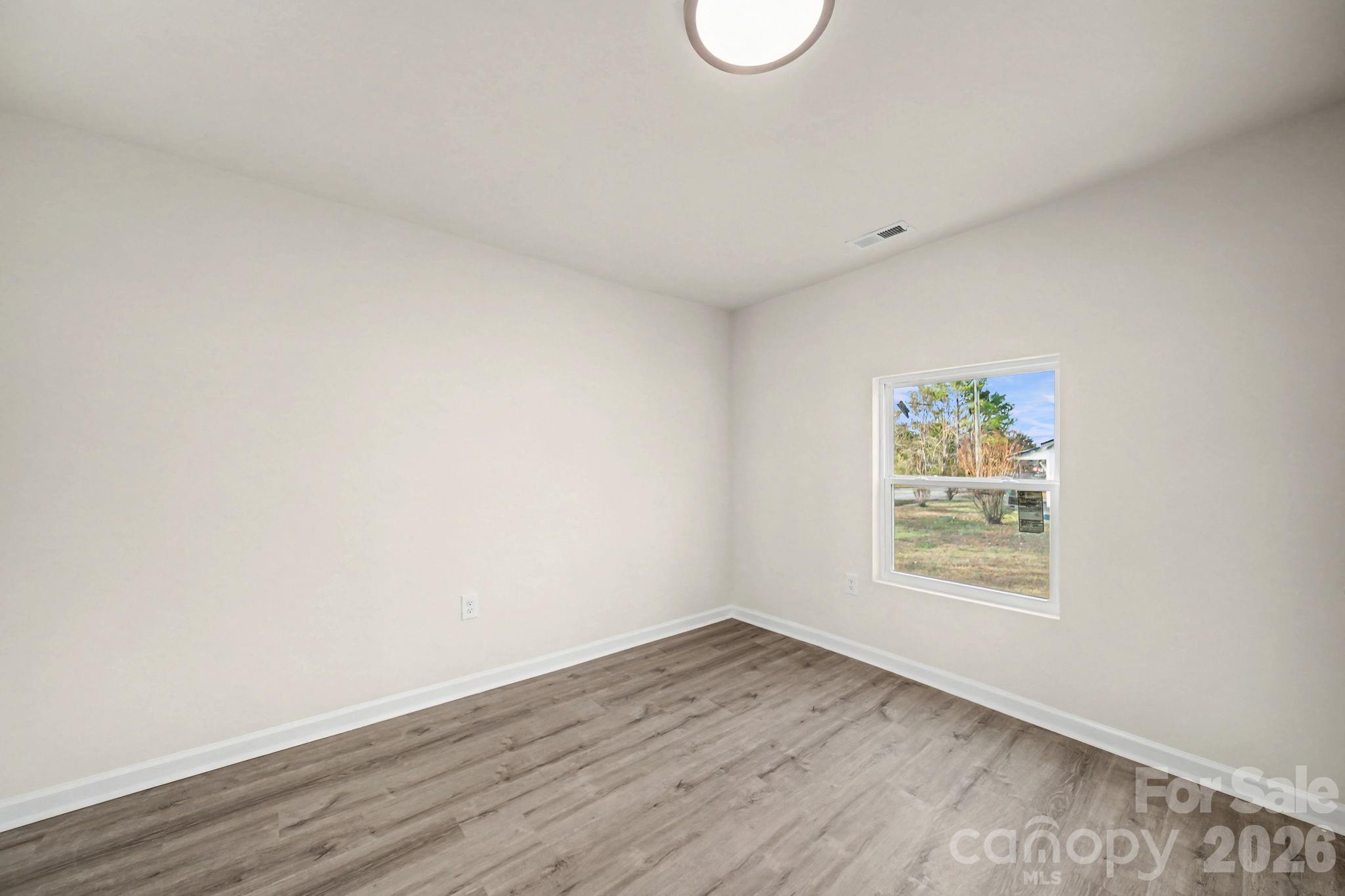 1450 Stroupe Street Property Photo 11