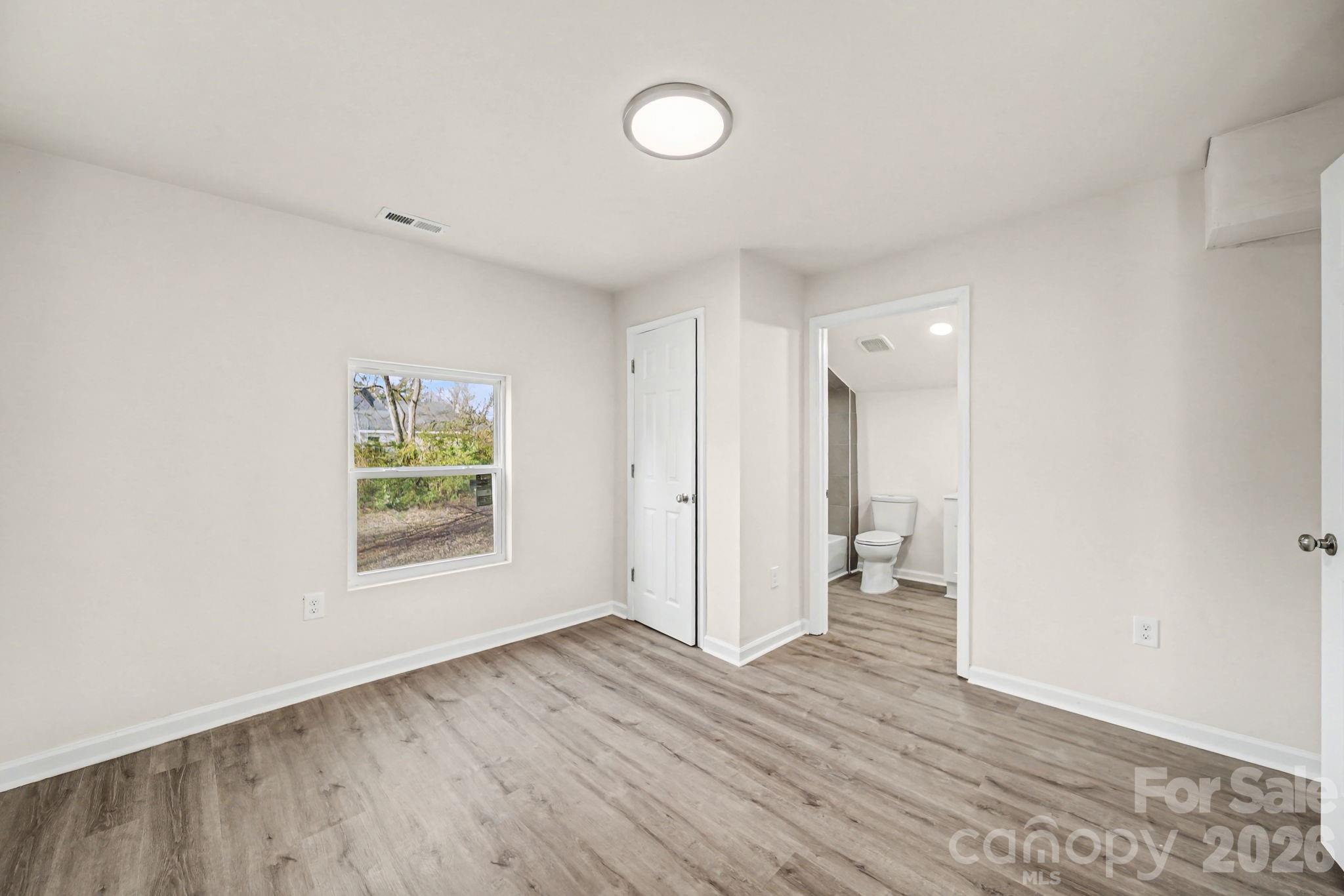 1450 Stroupe Street Property Photo 12