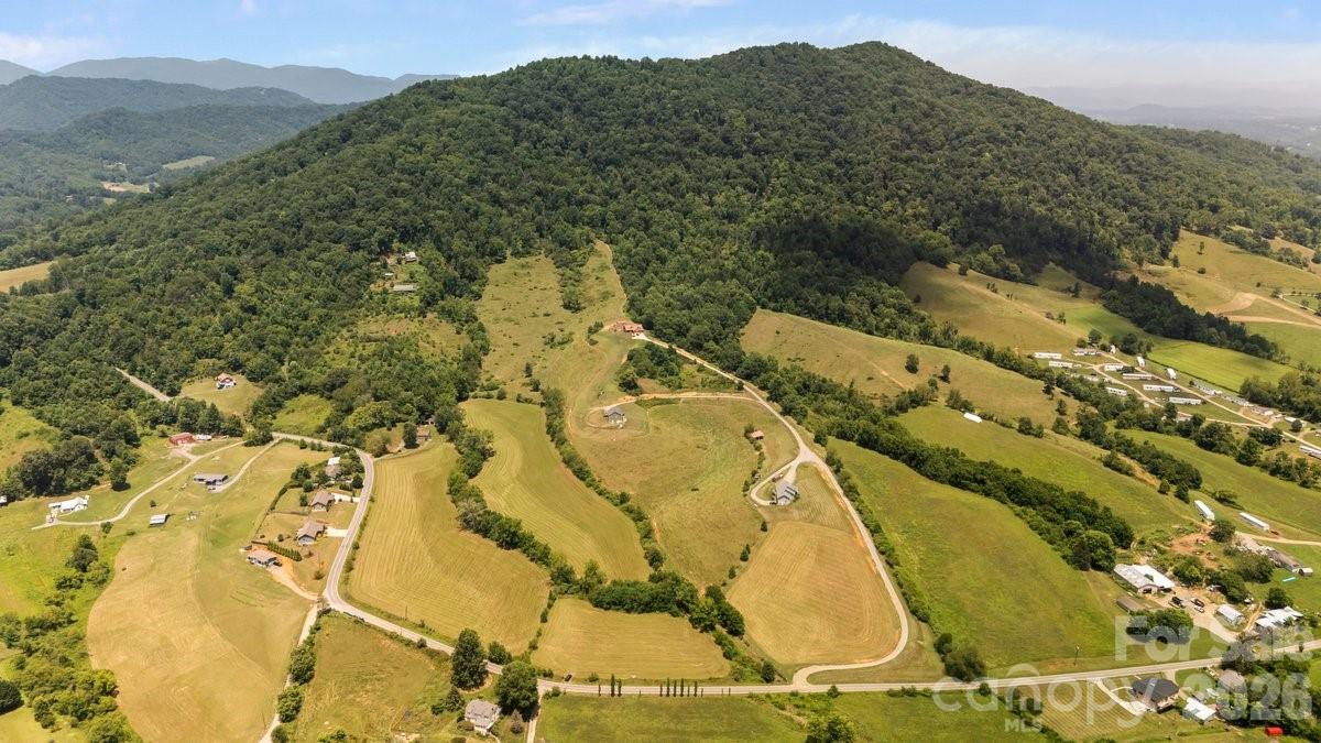 99999 Green Valley Road Property Photo 2