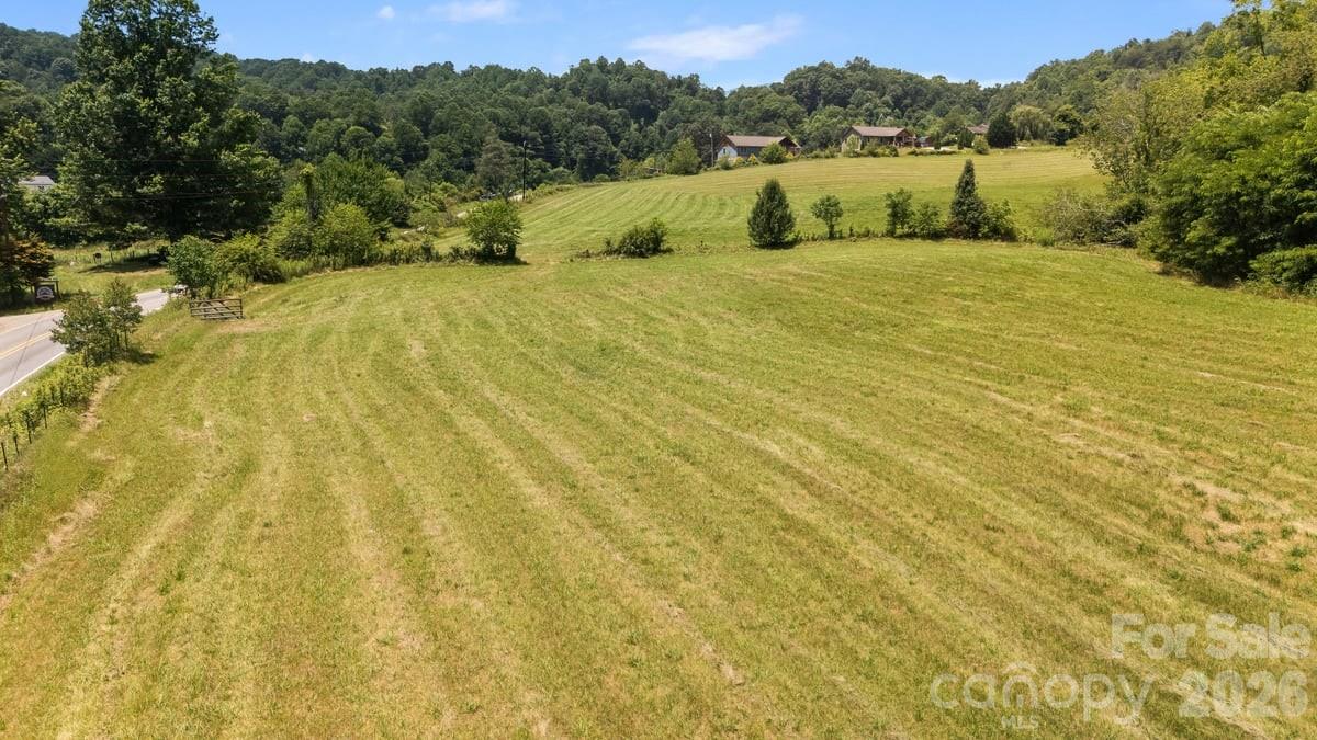 99999 Green Valley Road Property Photo 6
