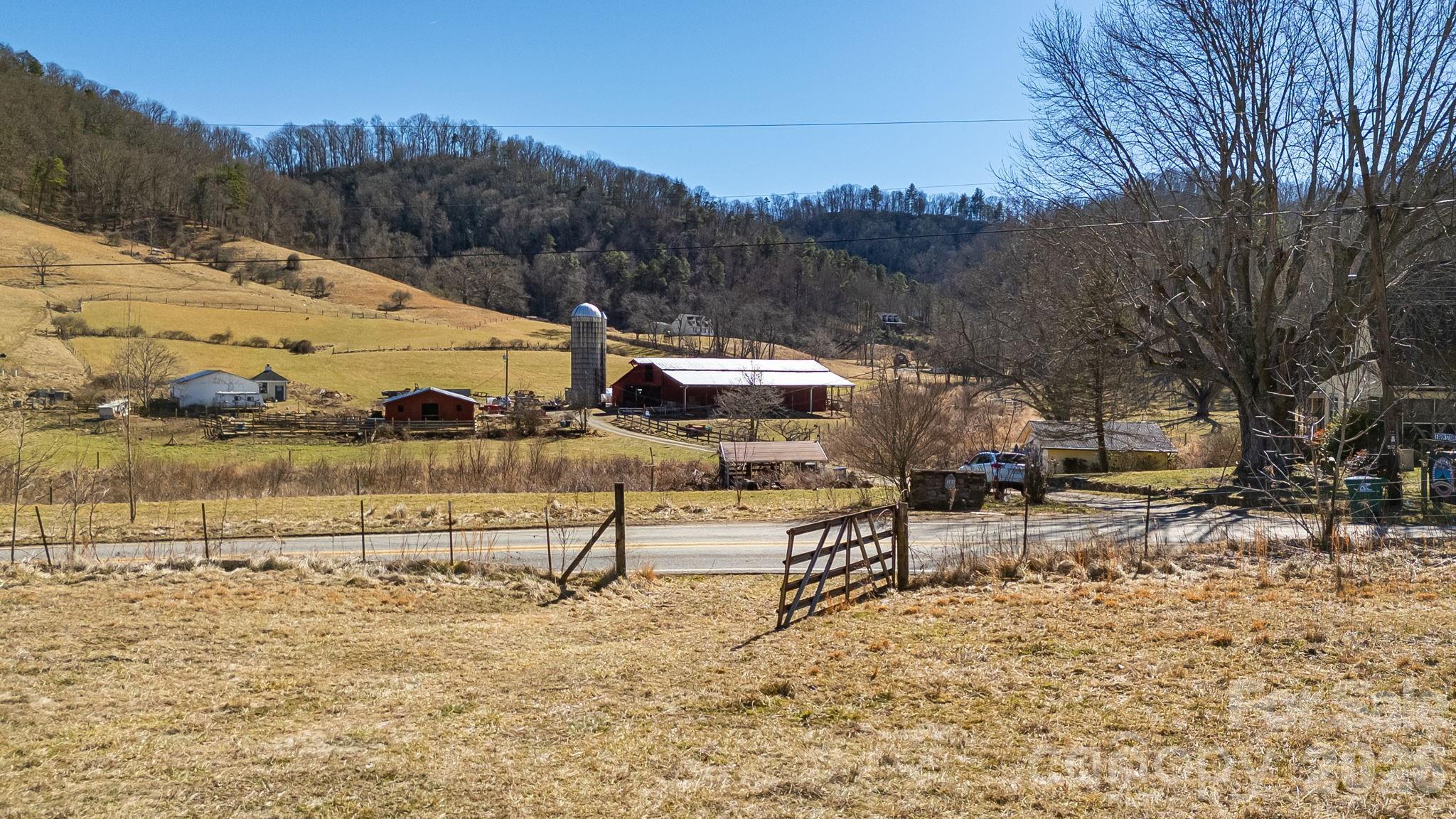 99999 Green Valley Road Property Photo 11