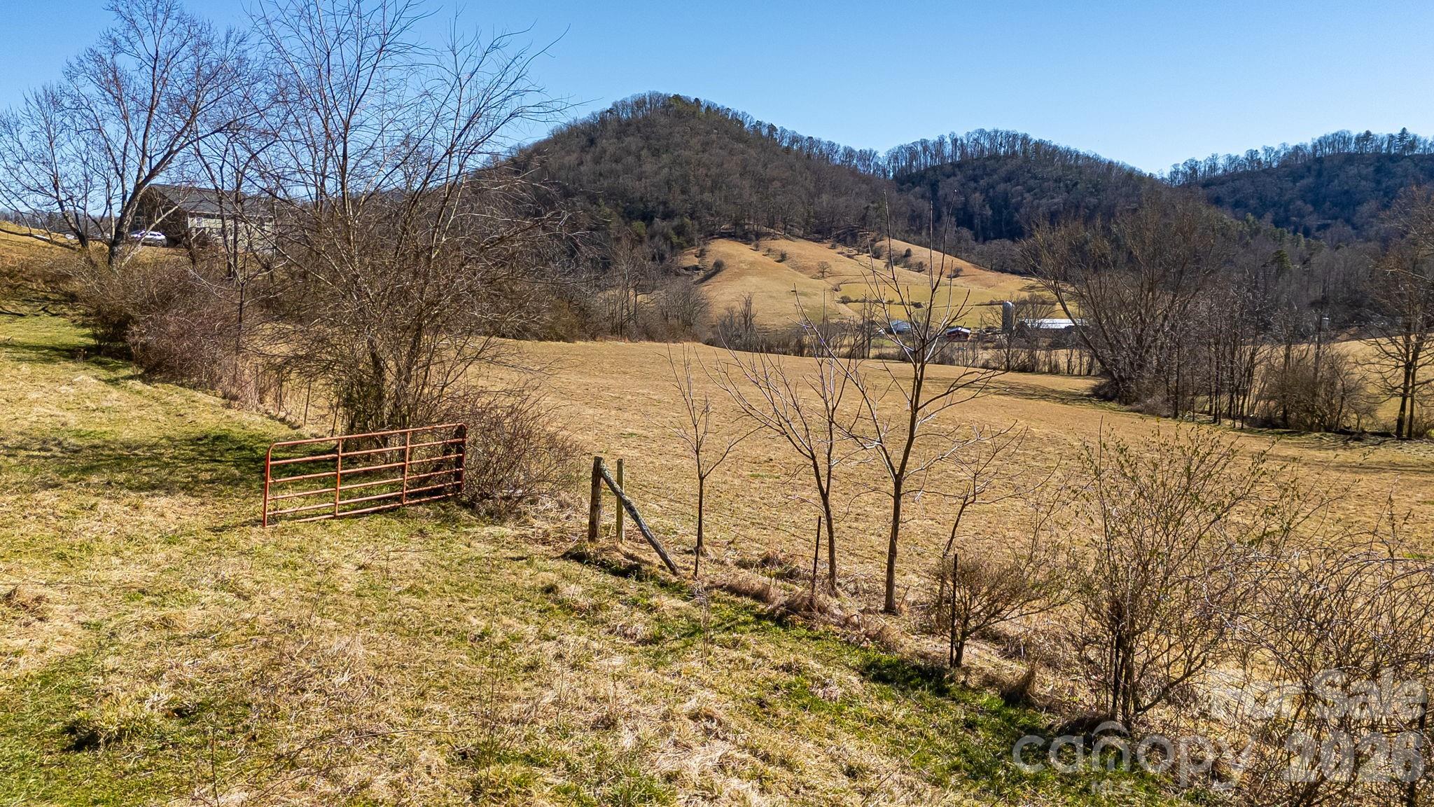 99999 Green Valley Road Property Photo 13
