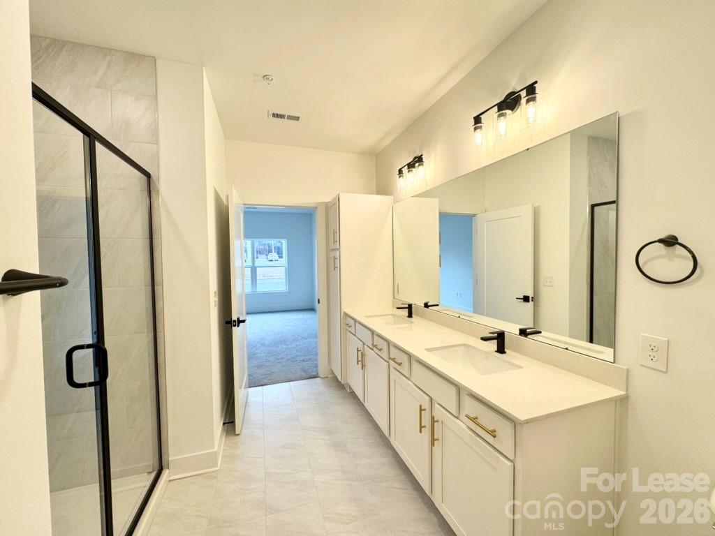 175 W Black Street 309 Property Photo 15