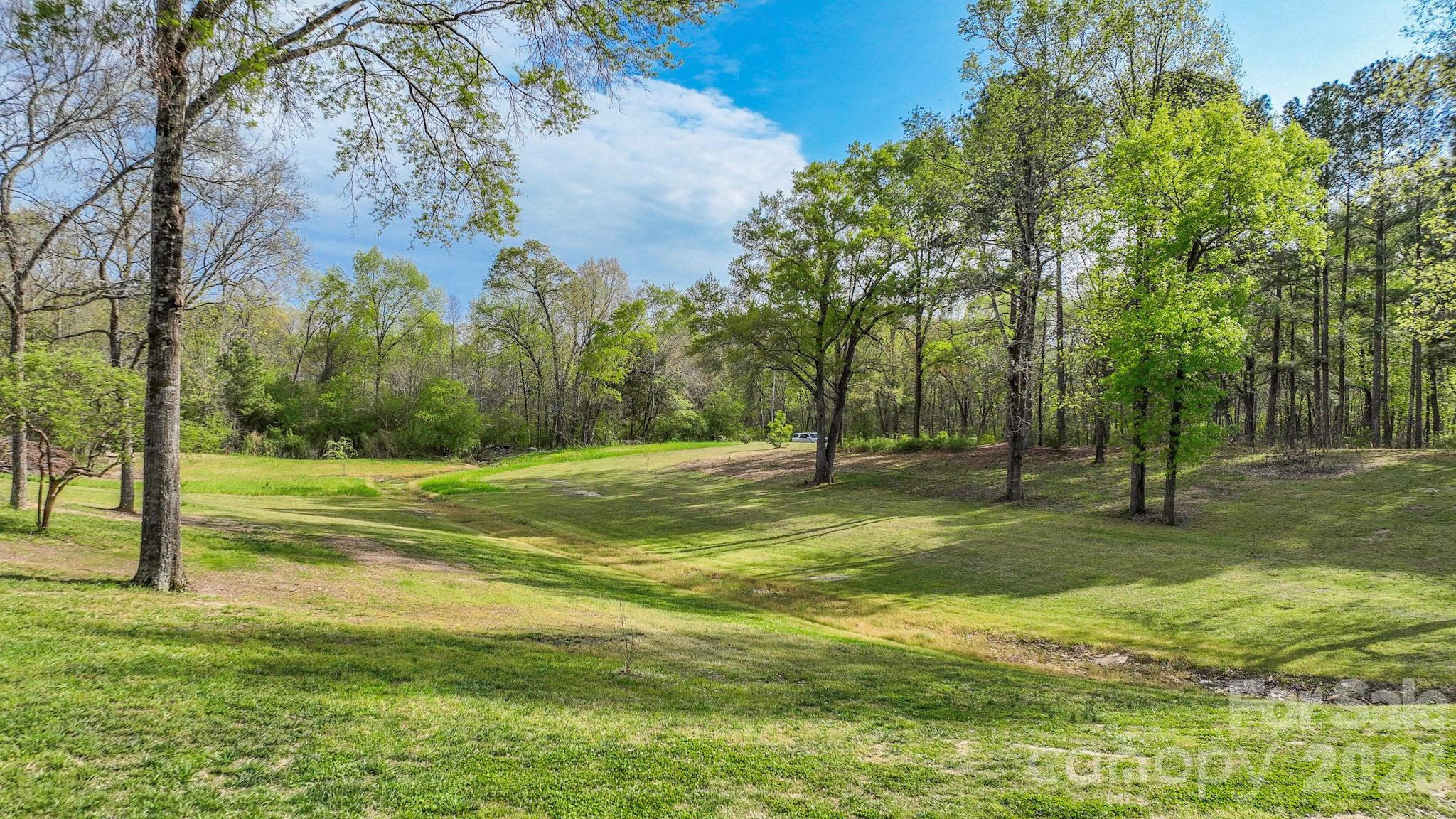 1925 Sojourn Road Property Photo 12