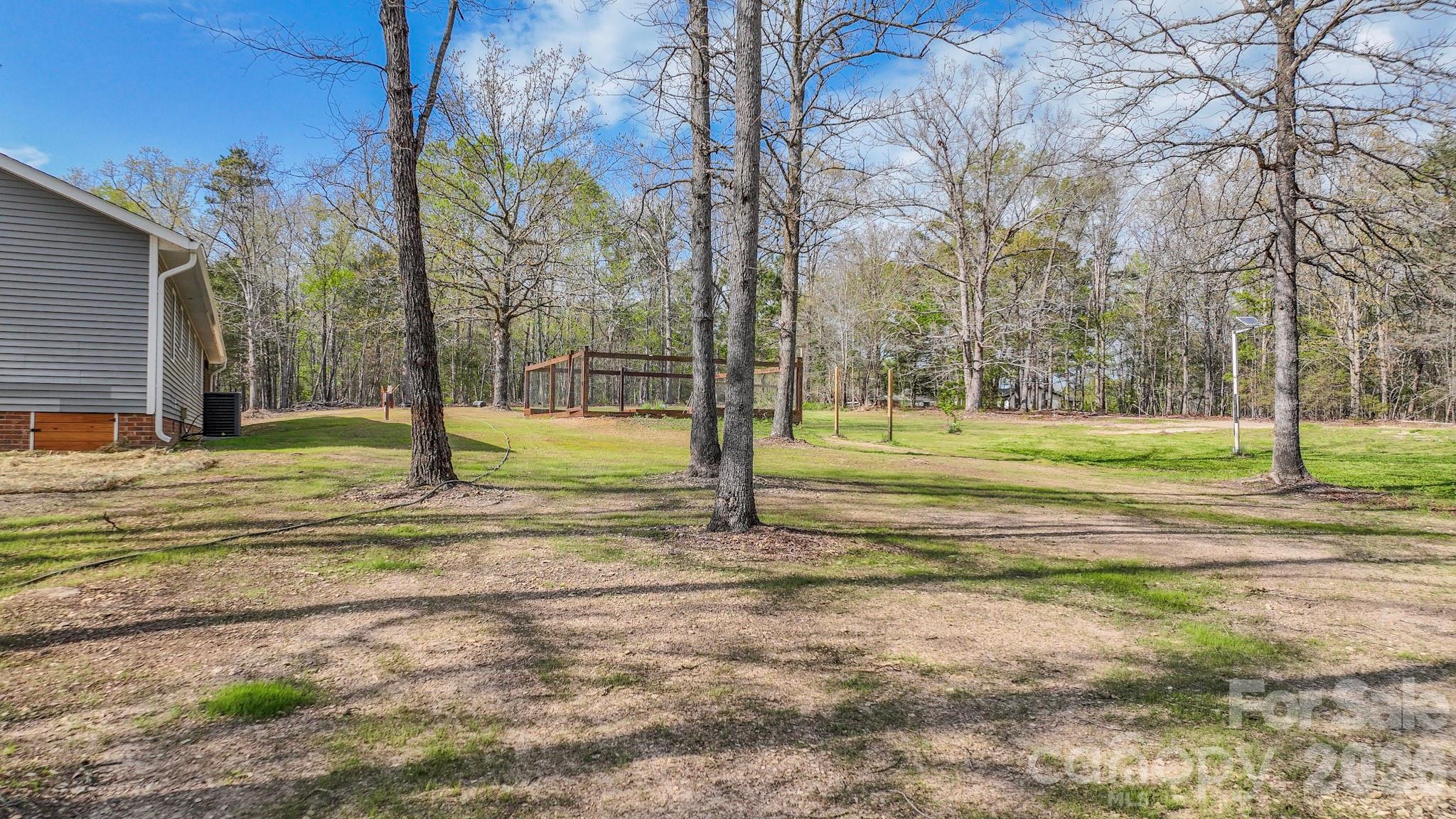 1925 Sojourn Road Property Photo 13