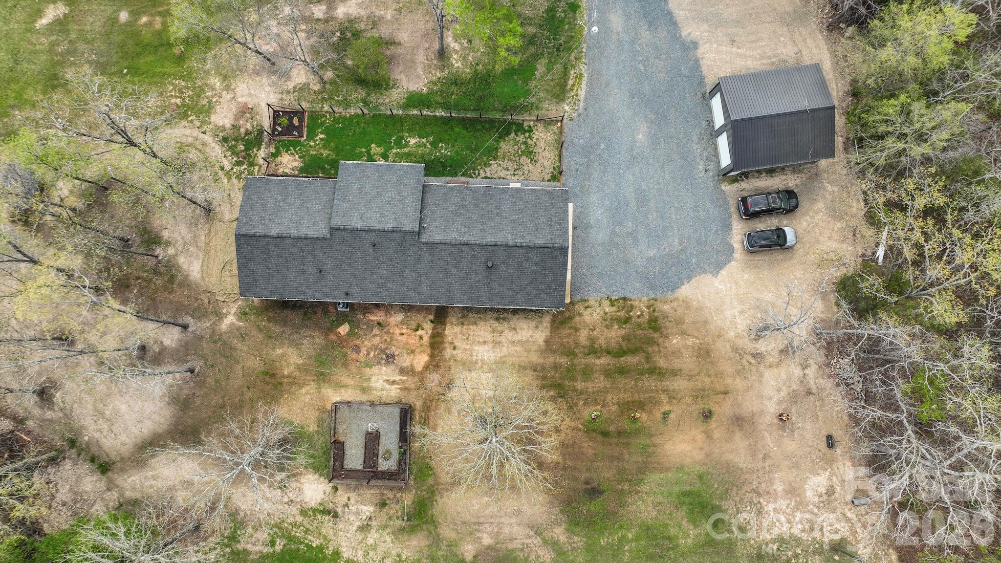 1925 Sojourn Road Property Photo 15