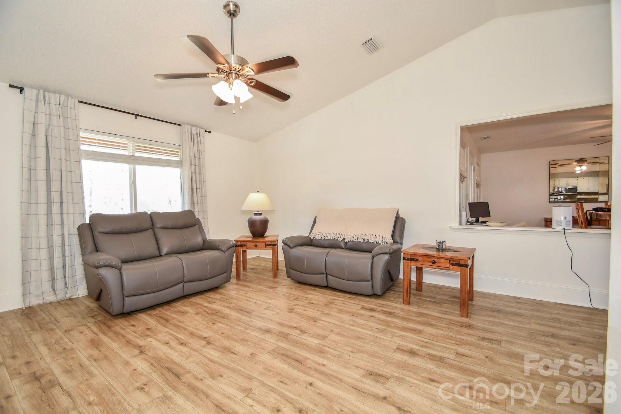 1925 Sojourn Road Property Photo 33