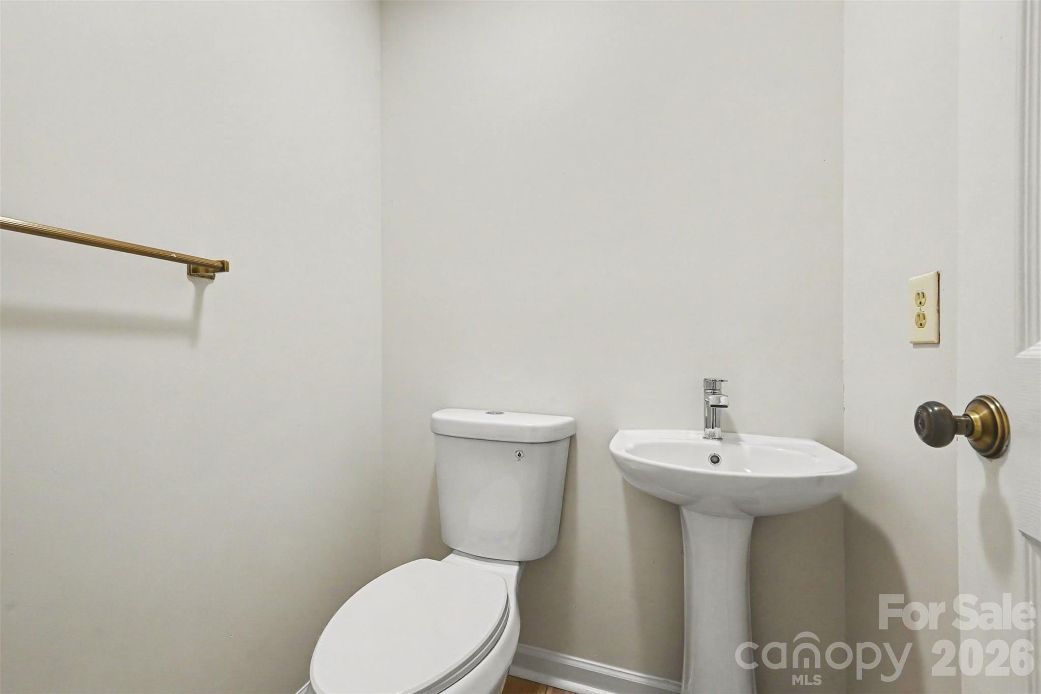 1036 Wexford Place Property Photo 10