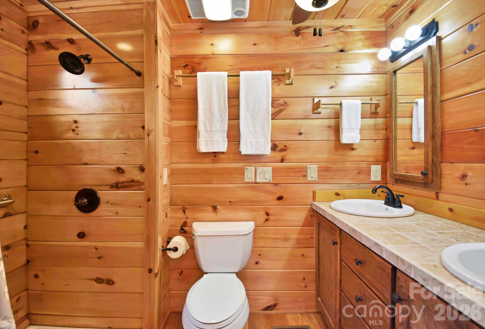 2257 Quiet Creek Lane Property Photo 16