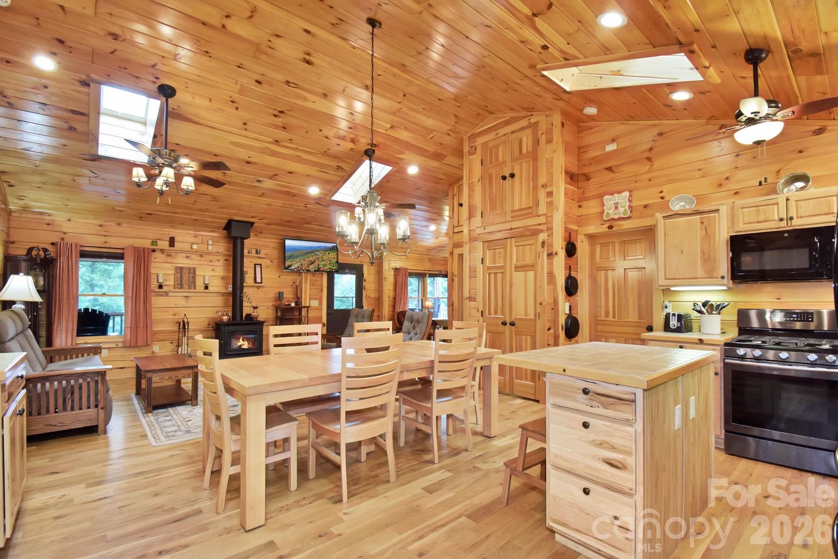 2257 Quiet Creek Lane Property Photo 19