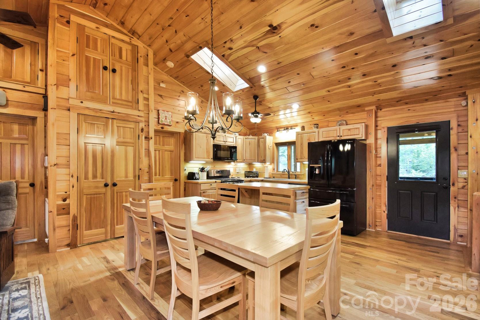 2257 Quiet Creek Lane Property Photo 20