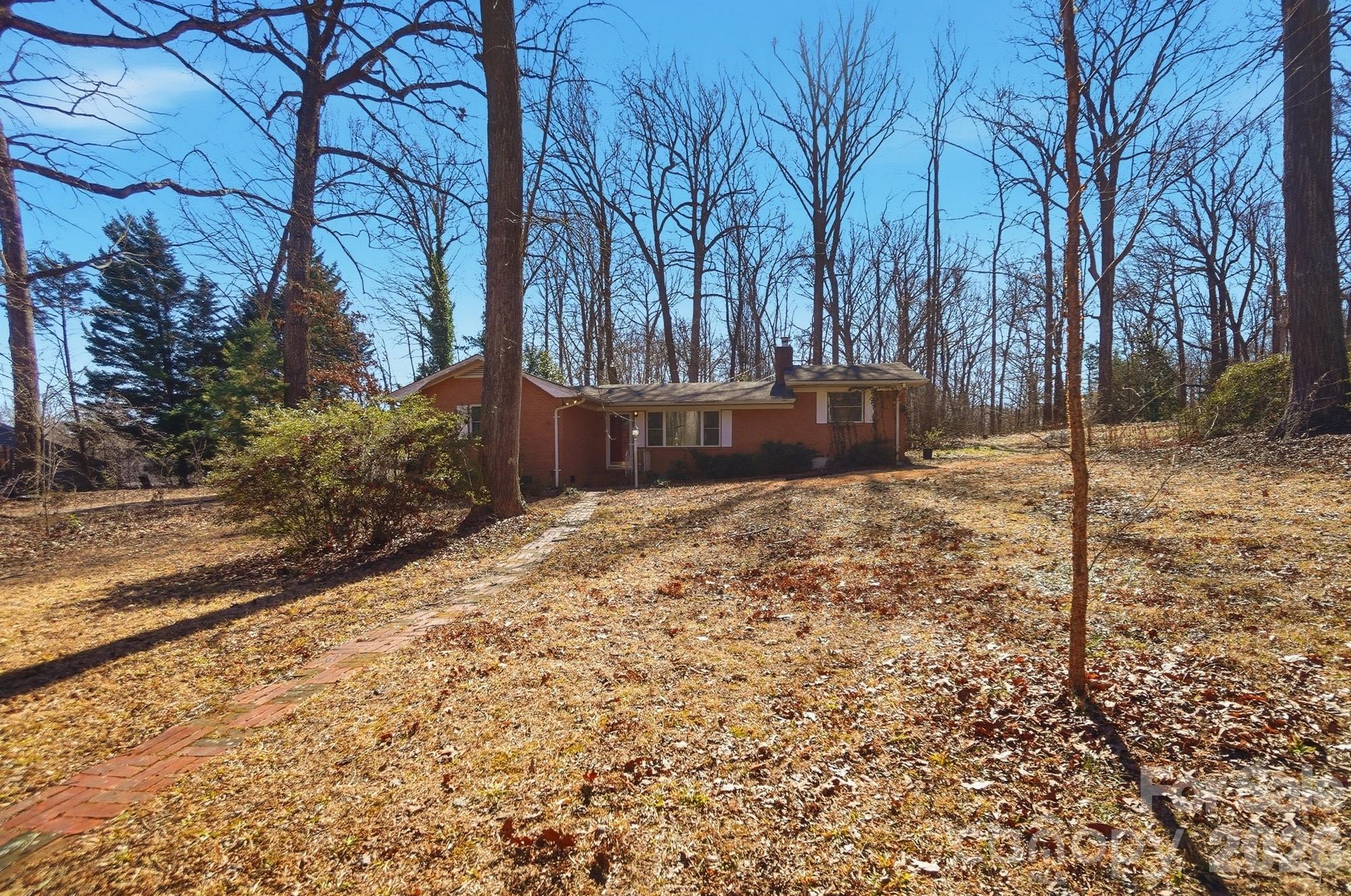 10608 Glenmac Road Property Photo 3