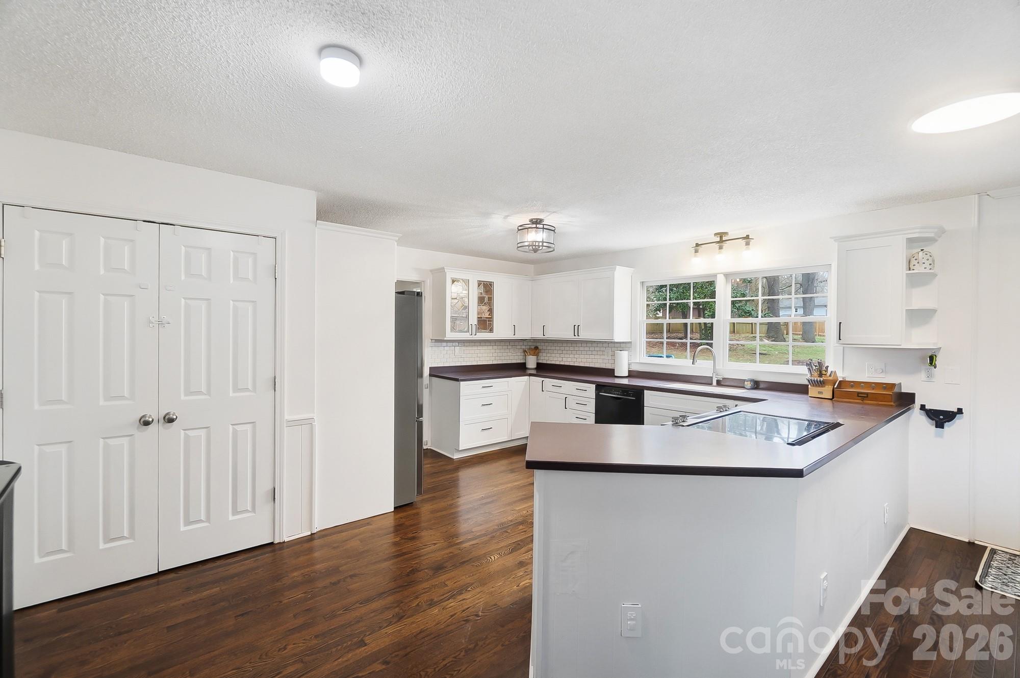 5637 Lebanon Road Property Photo 8