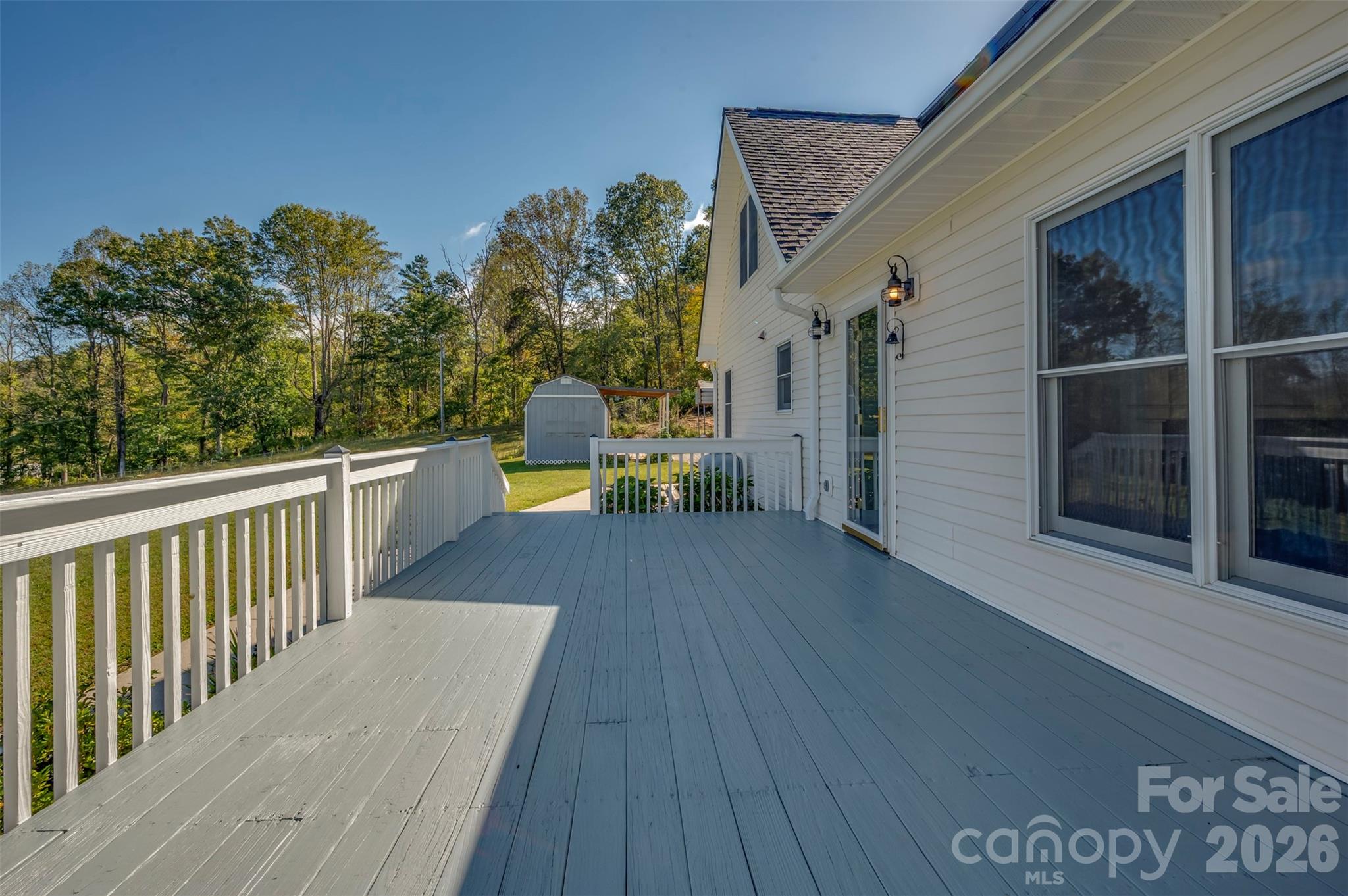 275 Souther Road Property Photo 6