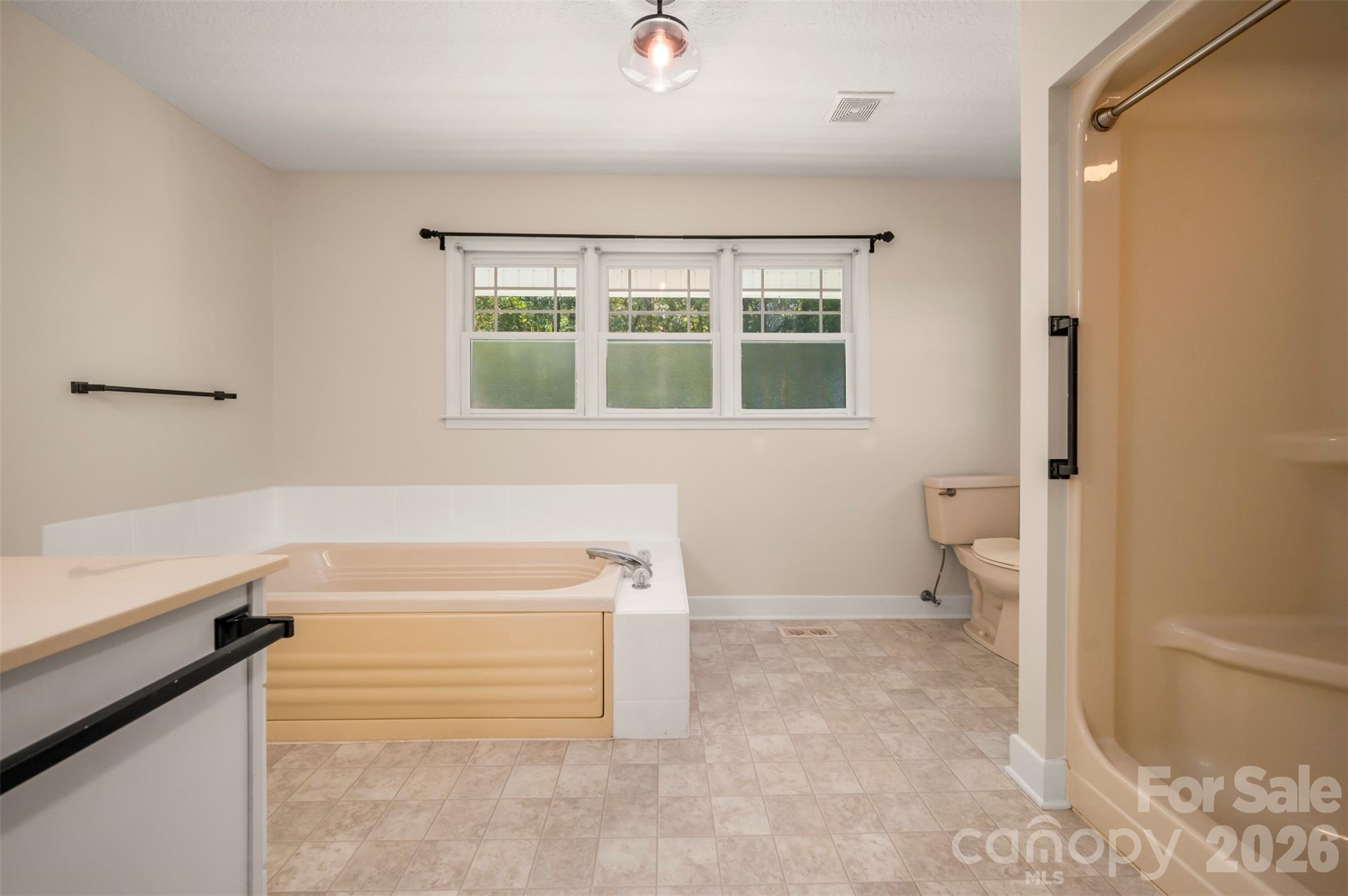 275 Souther Road Property Photo 12