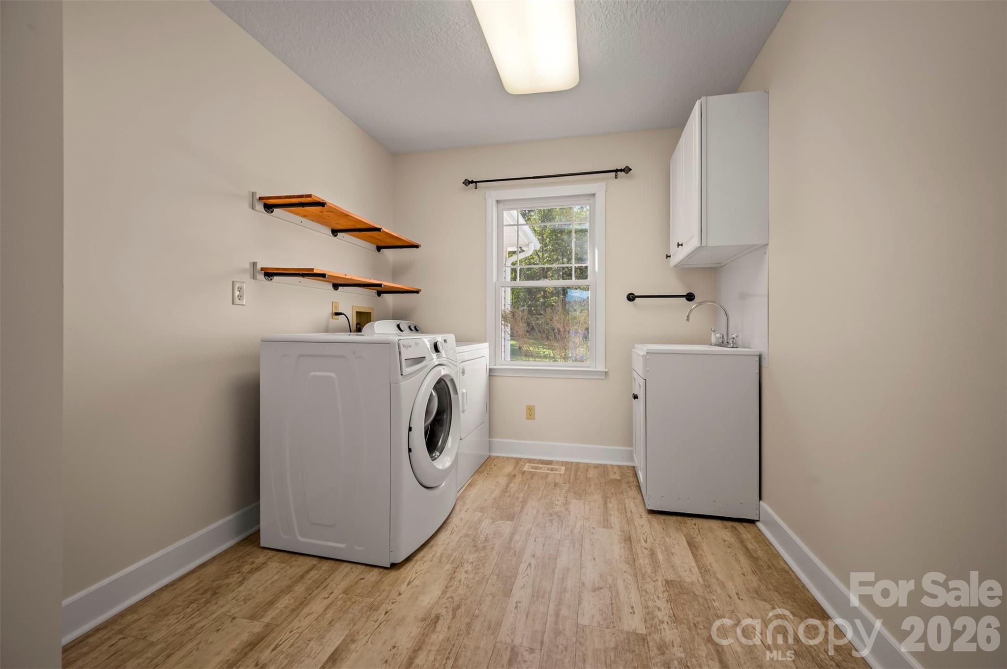 275 Souther Road Property Photo 23