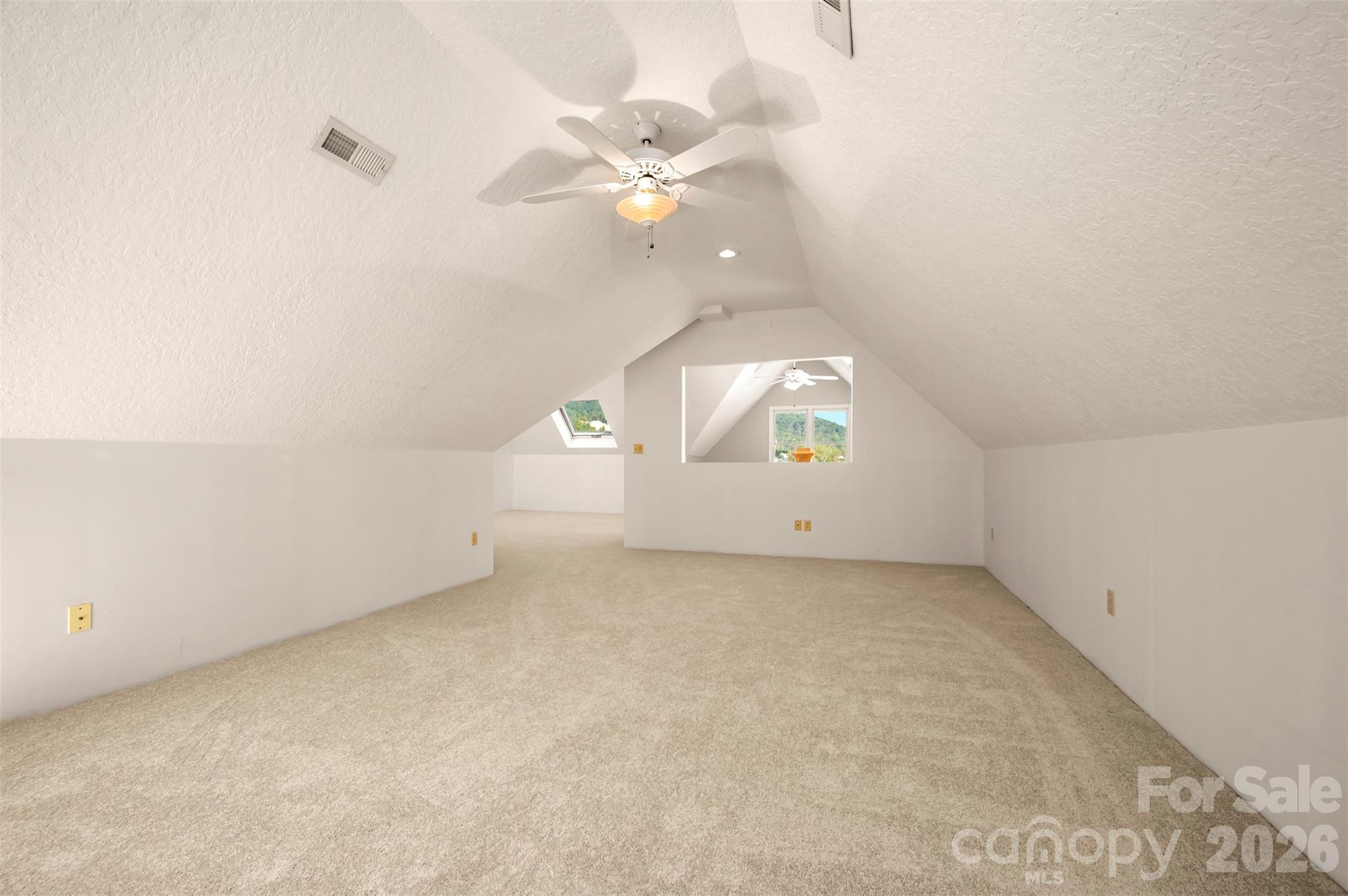 275 Souther Road Property Photo 31